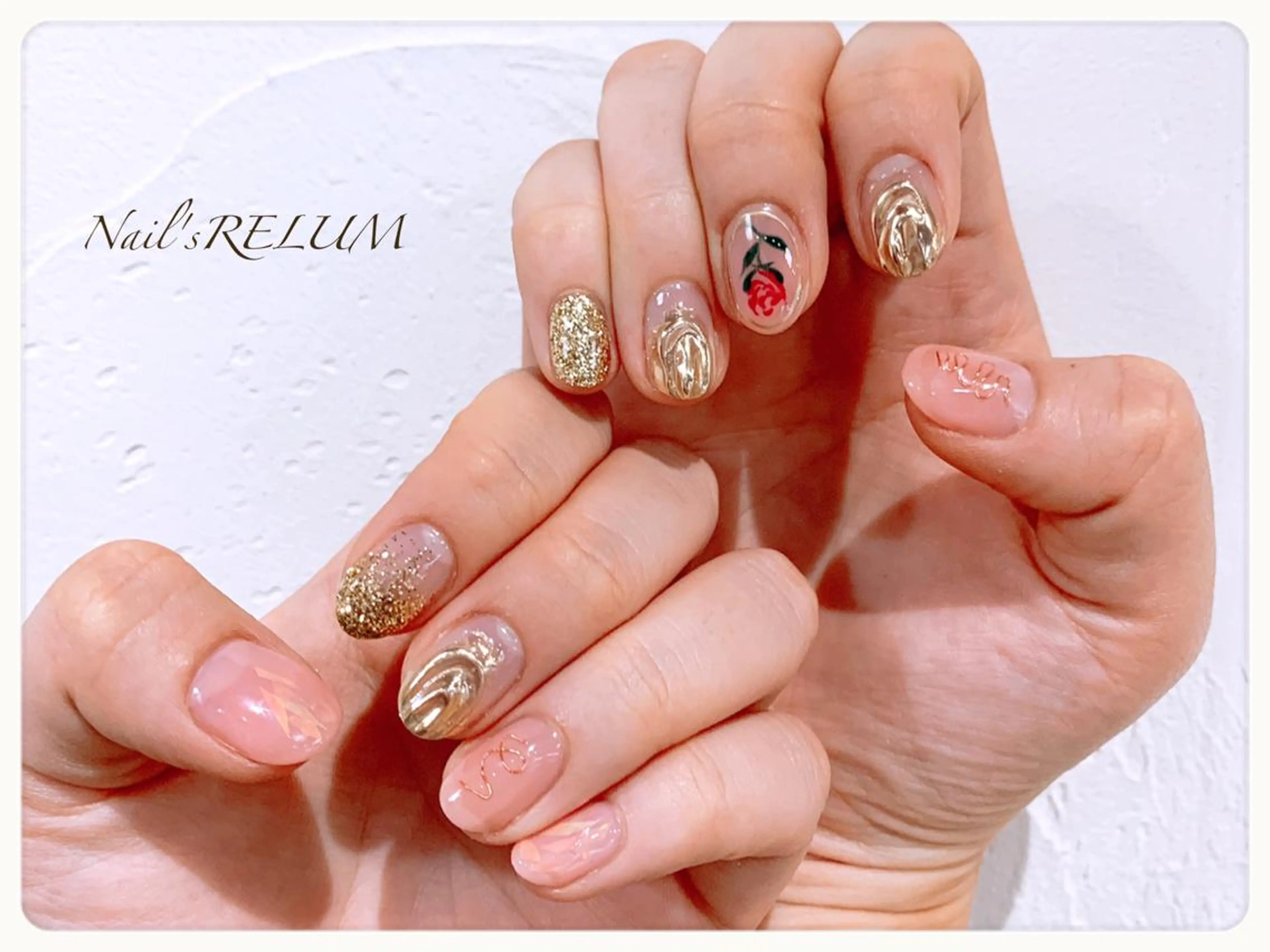 ネイル THECOLORS所属・近貞 莉奈のネイルデザイン