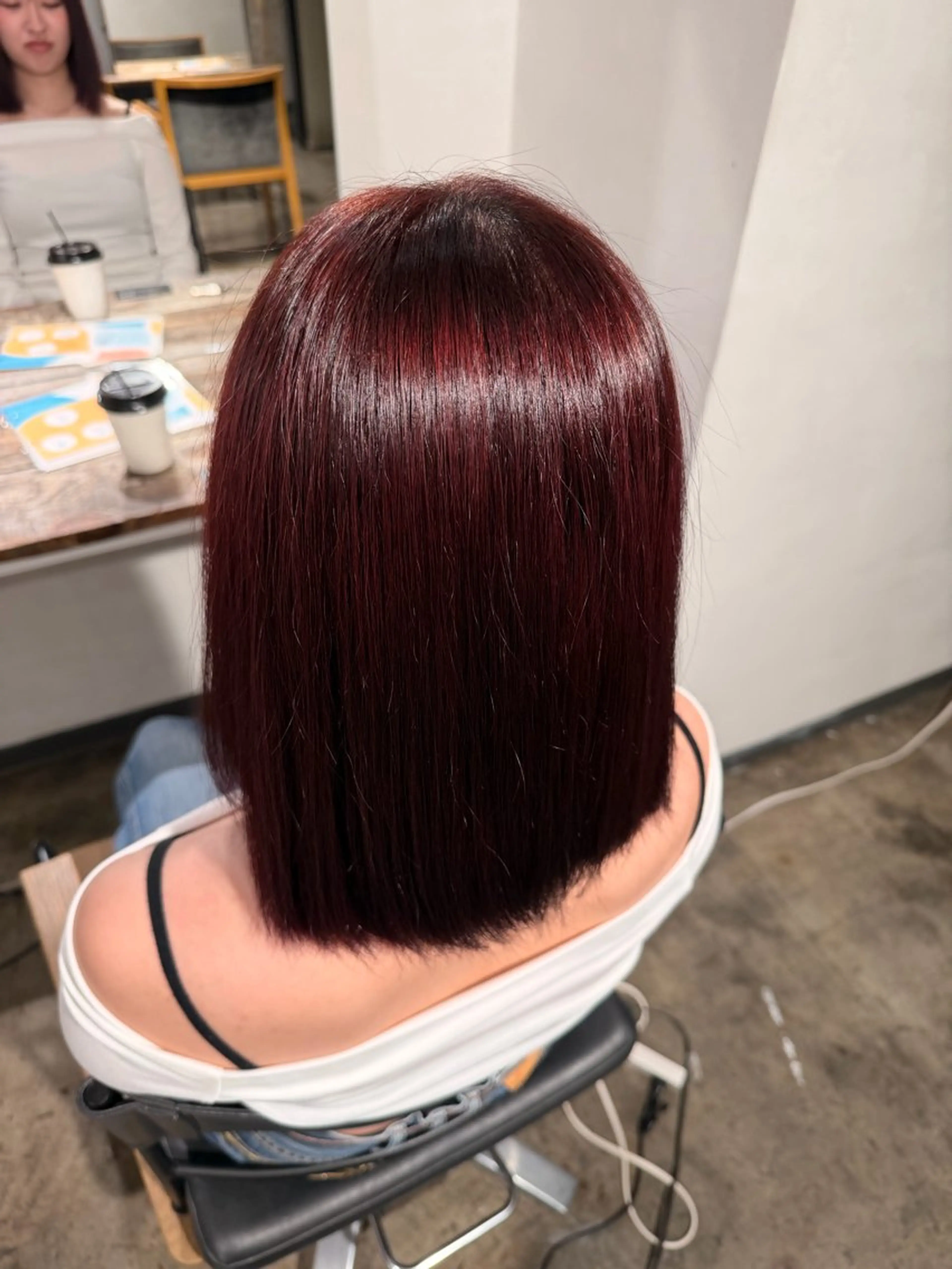ミディアム カラー ベージュカラー ブリーチ ボルドーカラー ブラウンカラー カシス ヘアカラー トリートメント 🦋ダブルカラー/ 暖色カラー🥀恵佑のヘアスタイル
