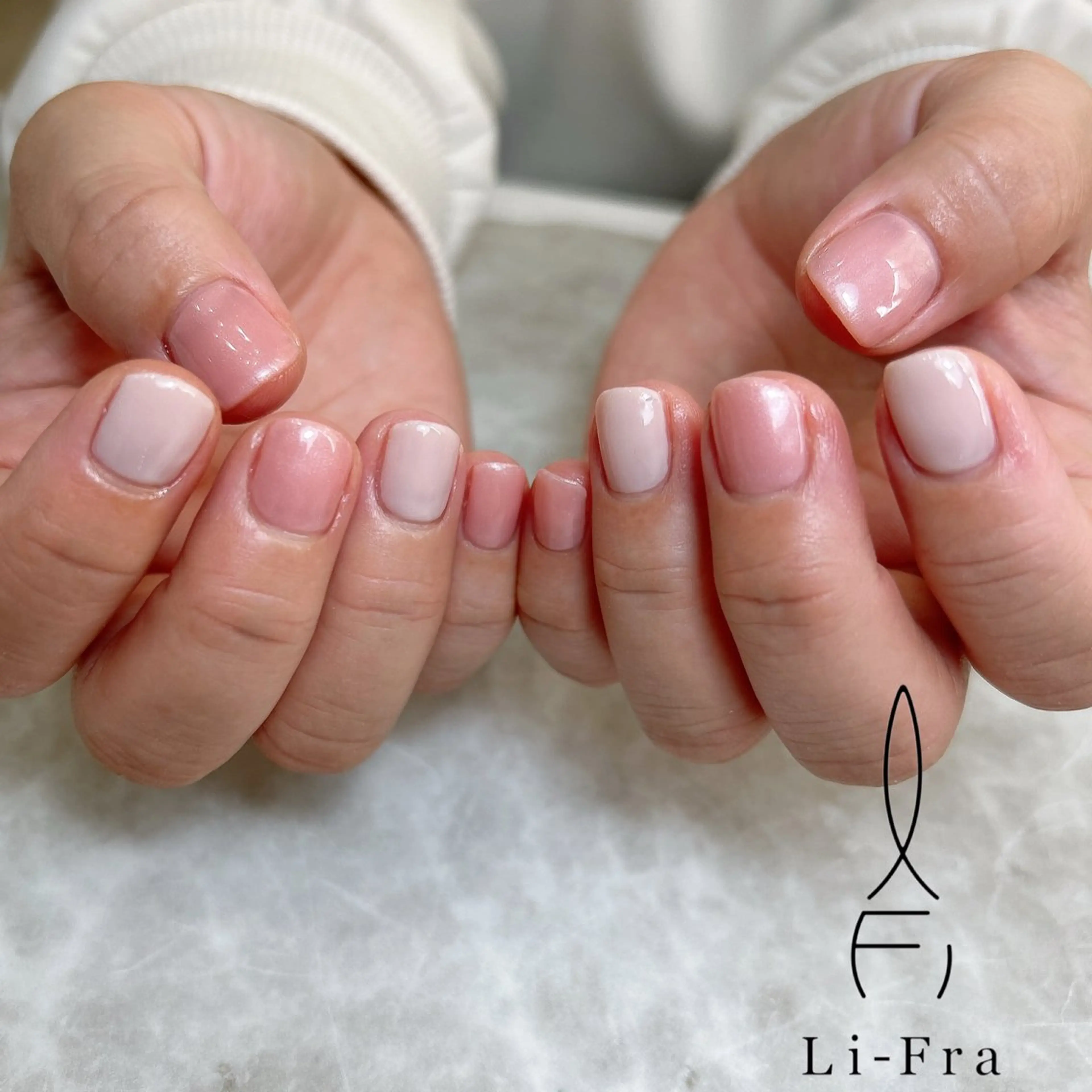 ネイル ハンドネイル lifra MANAKAのネイルデザイン