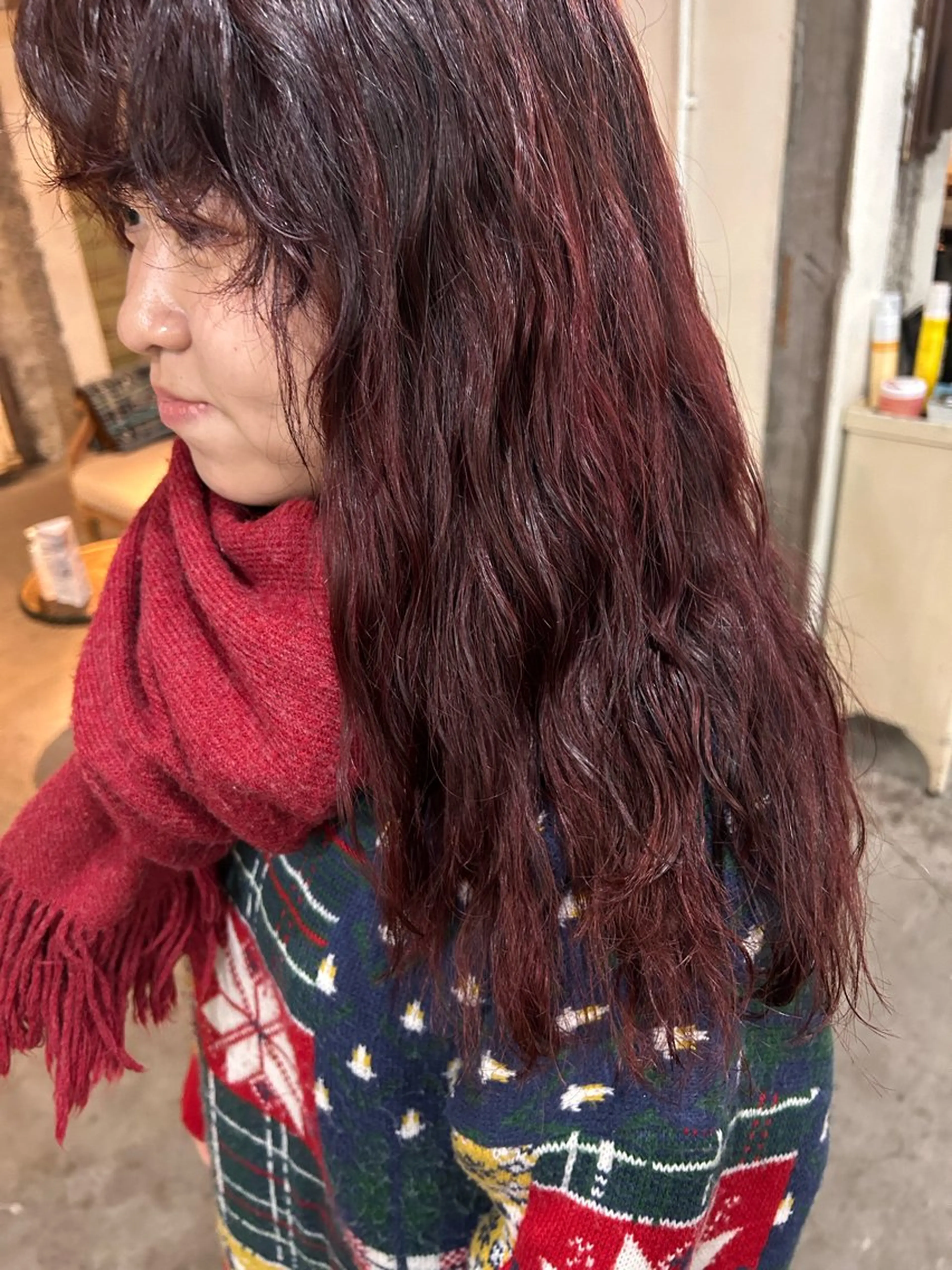 ロング カラー パーマ レッドカラー バイオレットカラー お任せヘア☘️☘️ 及川渚のヘアスタイル