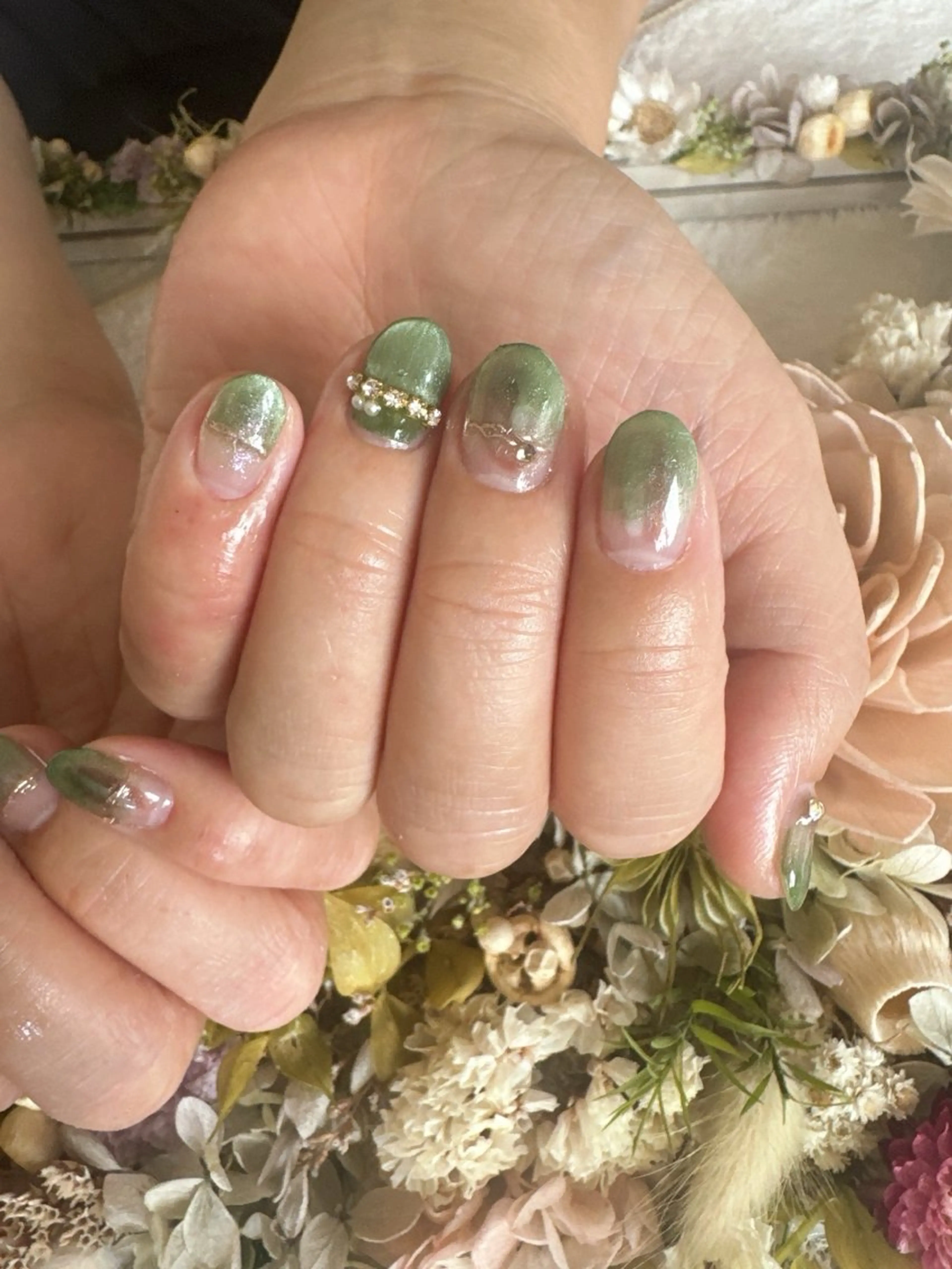 ネイル glassMARY nail田邉もも子のネイルデザイン