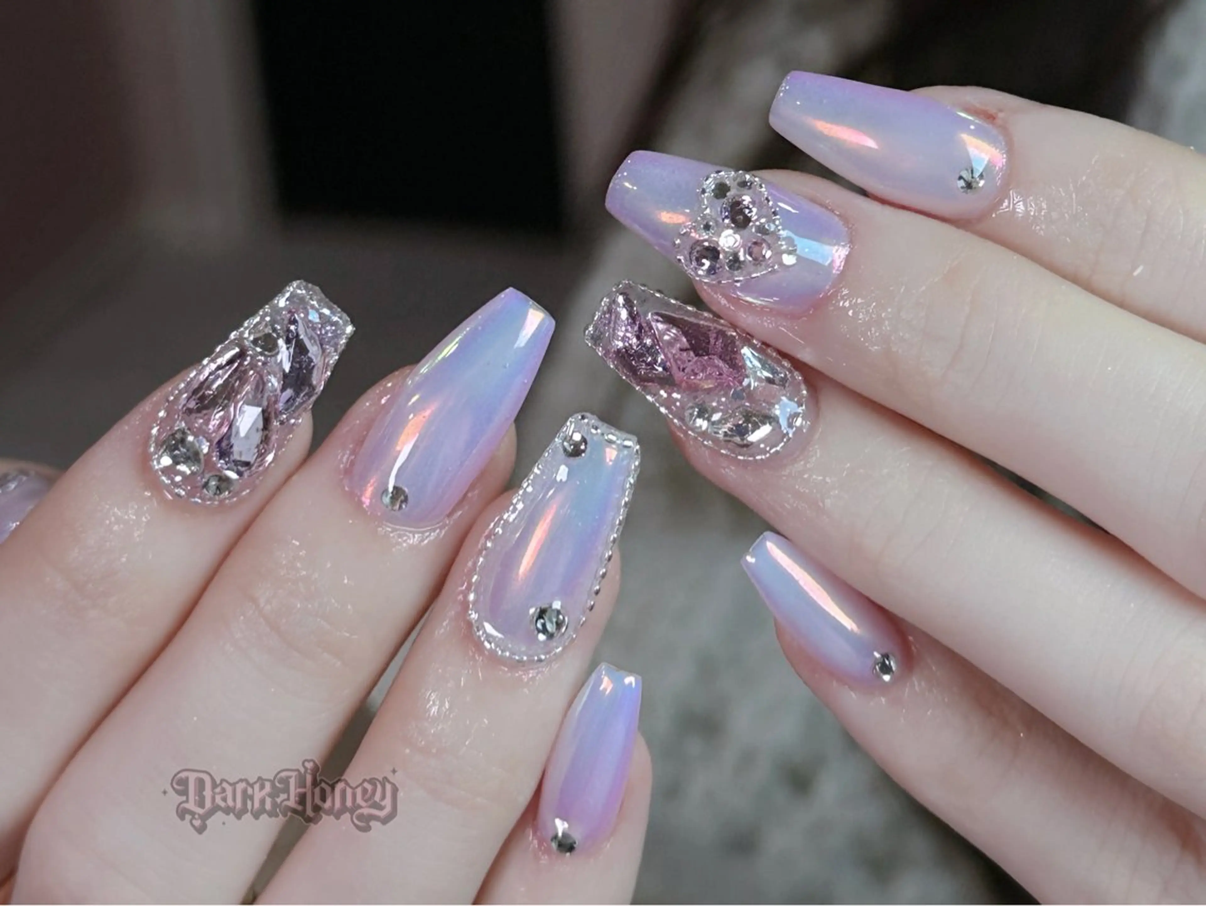 ネイル ハンドネイル Dark honey スカルプ専門原宿店のネイルデザイン