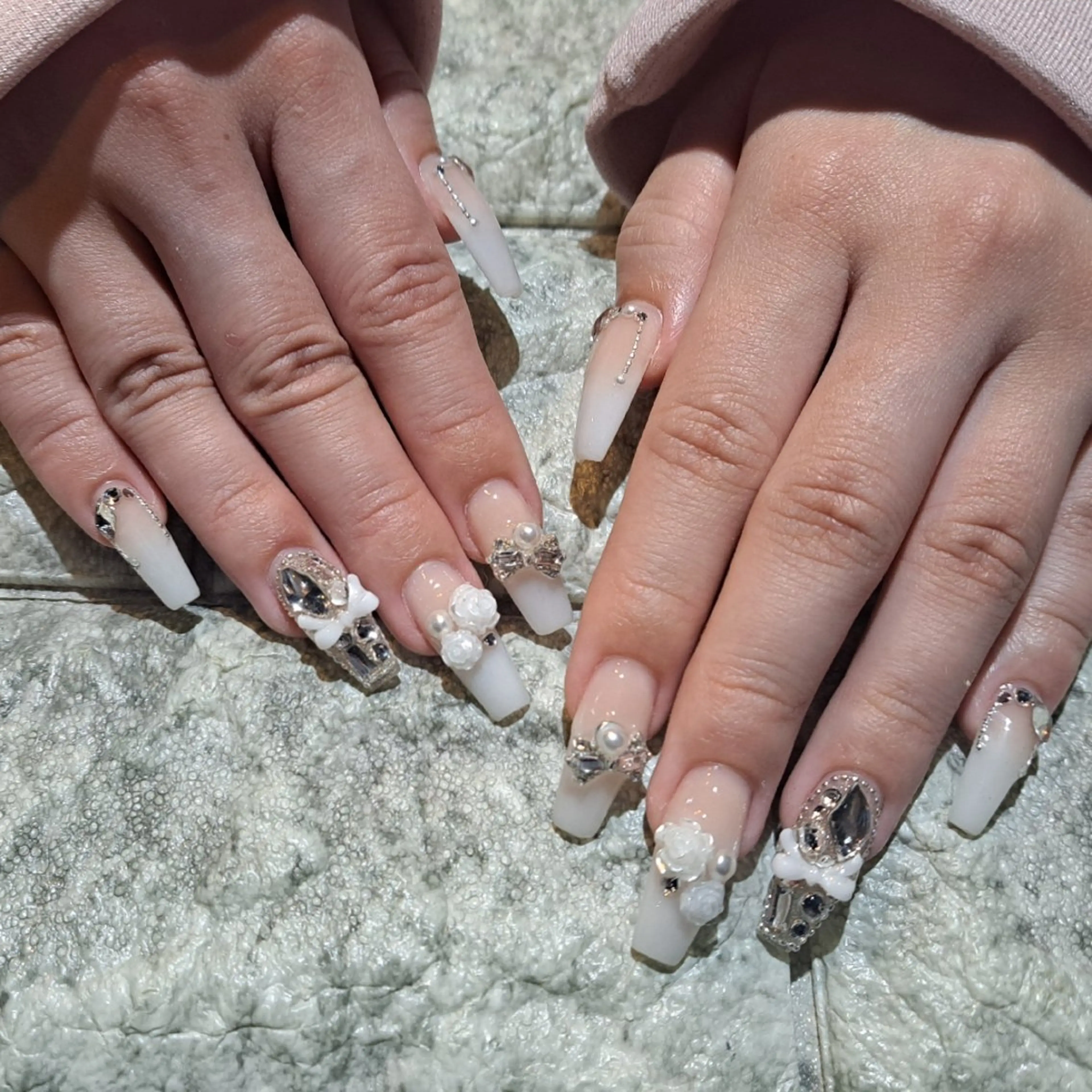 ネイル ハンドネイル RounGe町田店 🧸大谷のネイルデザイン