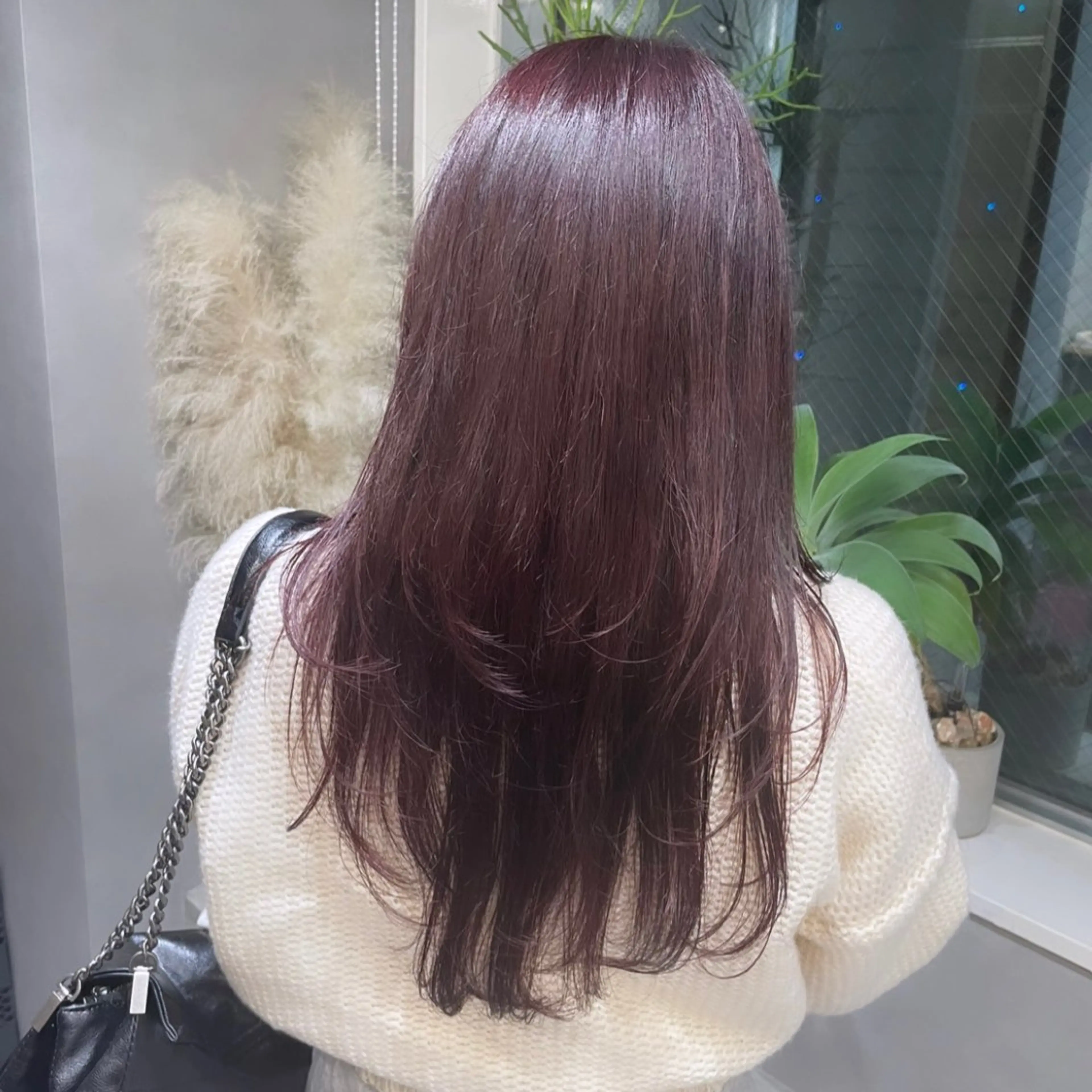 ロング カラー ピンクカラー レッドカラー ヘアカラー Rui/透明感カラー 暖色/レイヤーカットのヘアスタイル