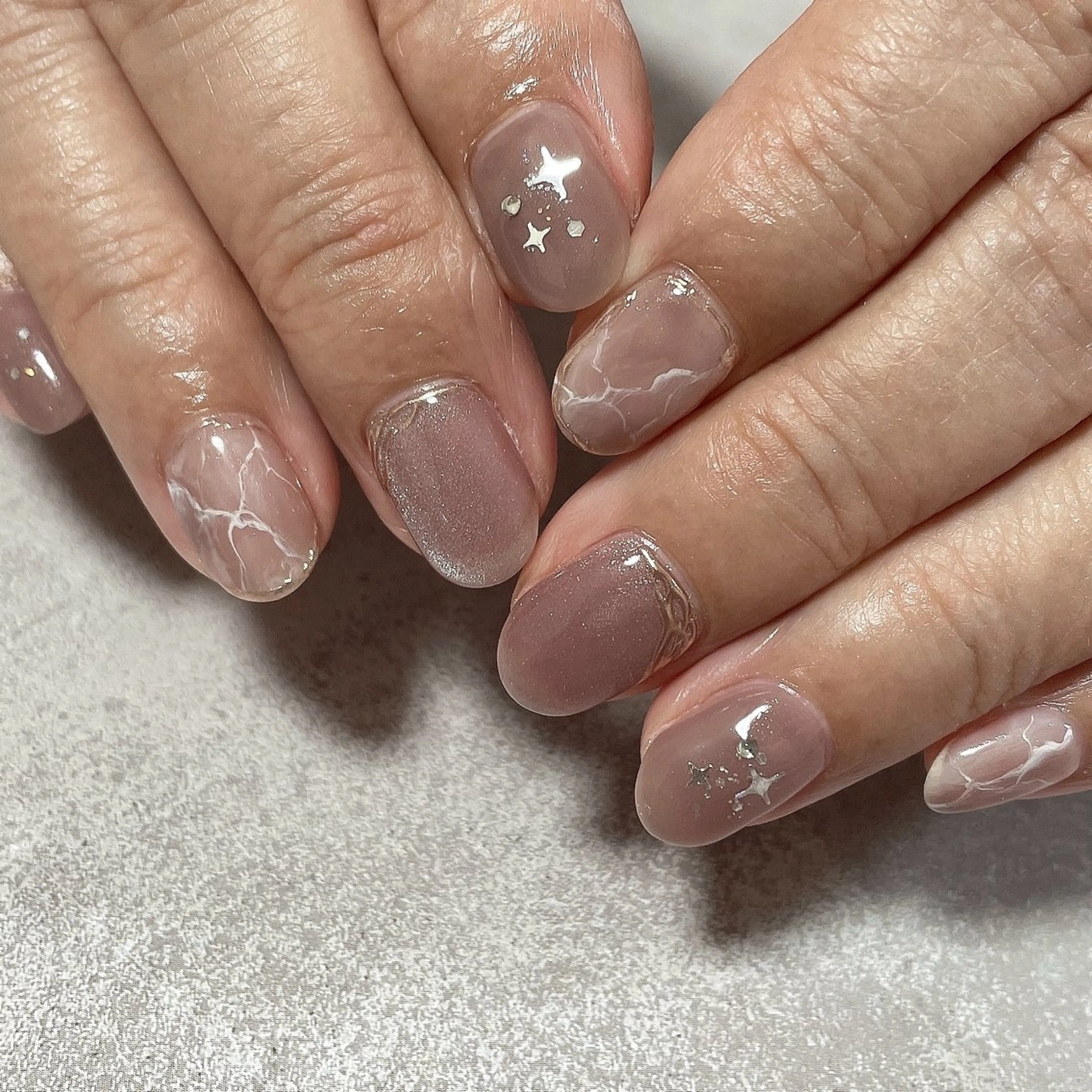 ネイル ハンドネイル LILY  ART NAILのネイルデザイン