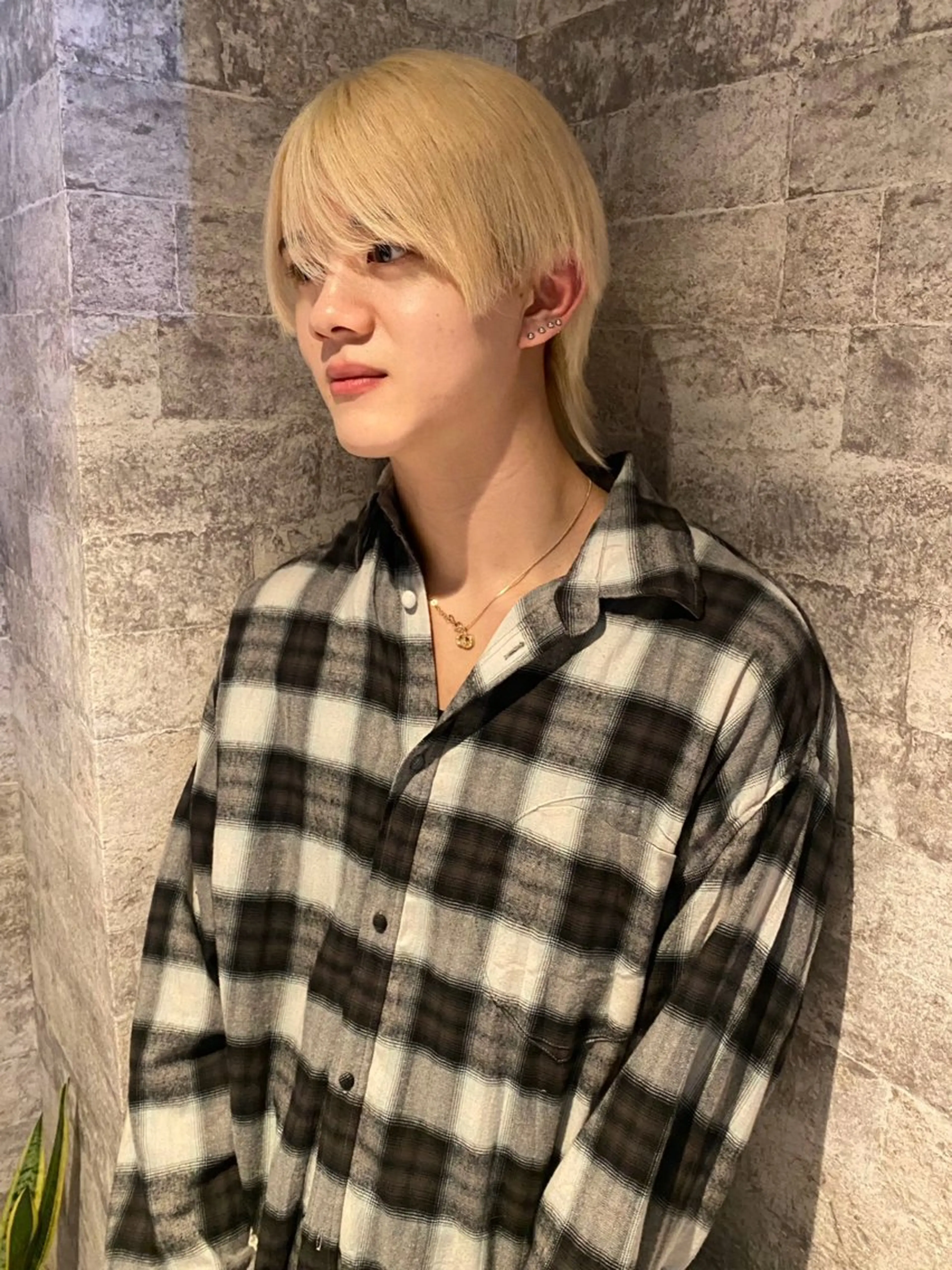 ショート カラー 抜きっぱなしブロンド カット ヘアカラー トリートメント mai / linoah˚✧のヘアスタイル