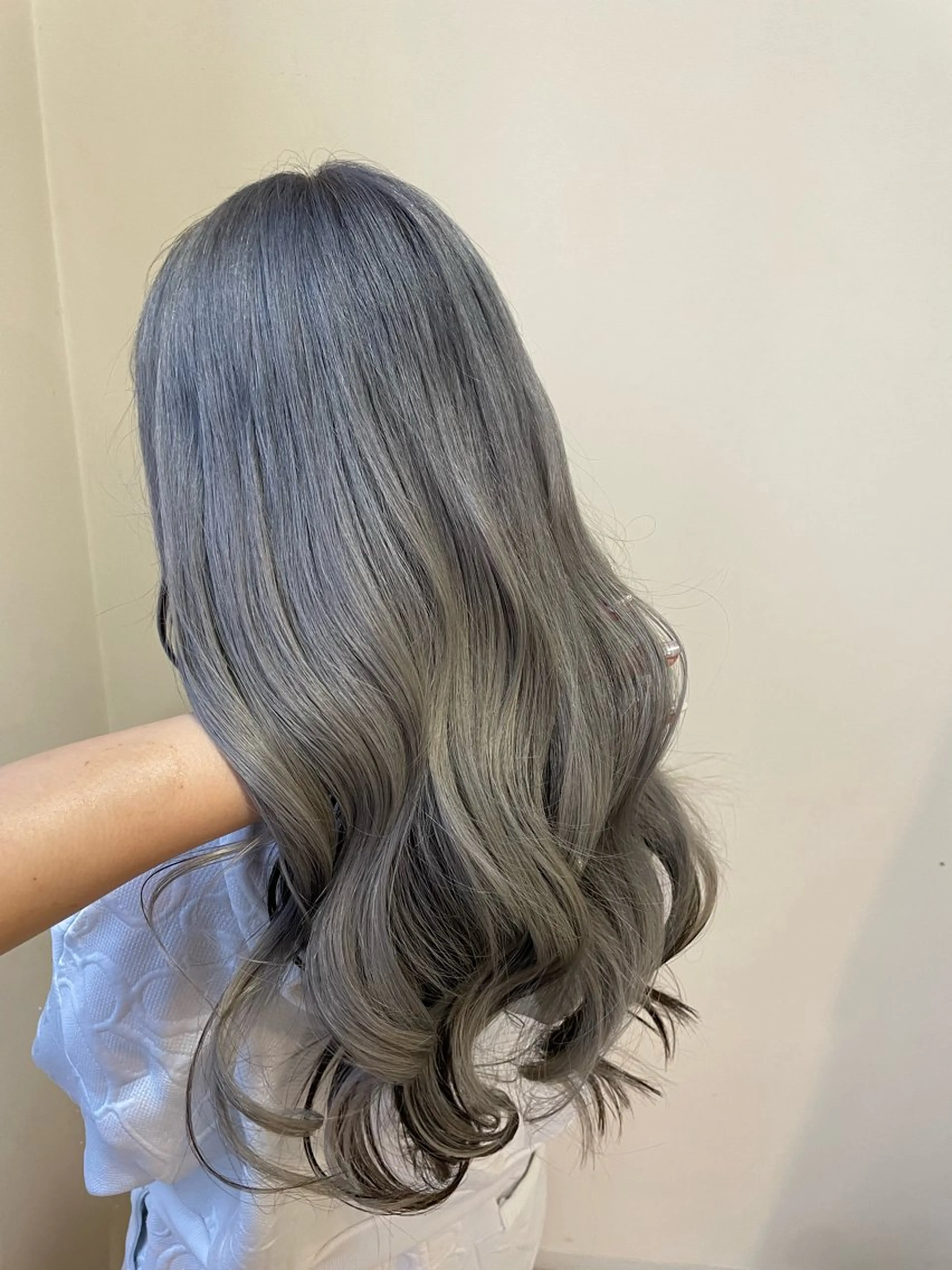 ロング カラー ヘアカラー トリートメント ✰︎Rad✩.*˚‪ カノンのヘアスタイル