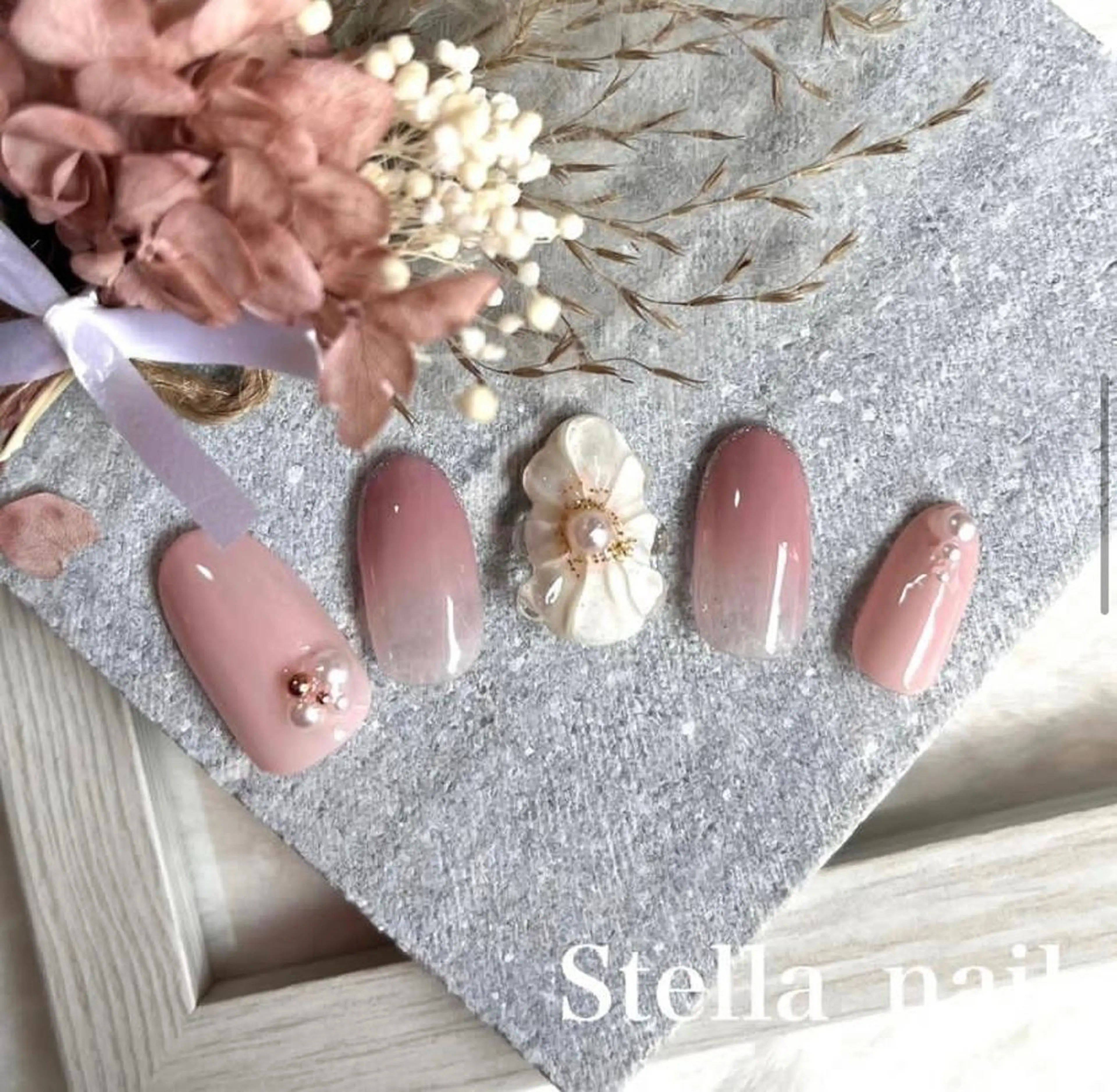 ネイル 春ネイル STELLA トータルビューティーのその他イメージ