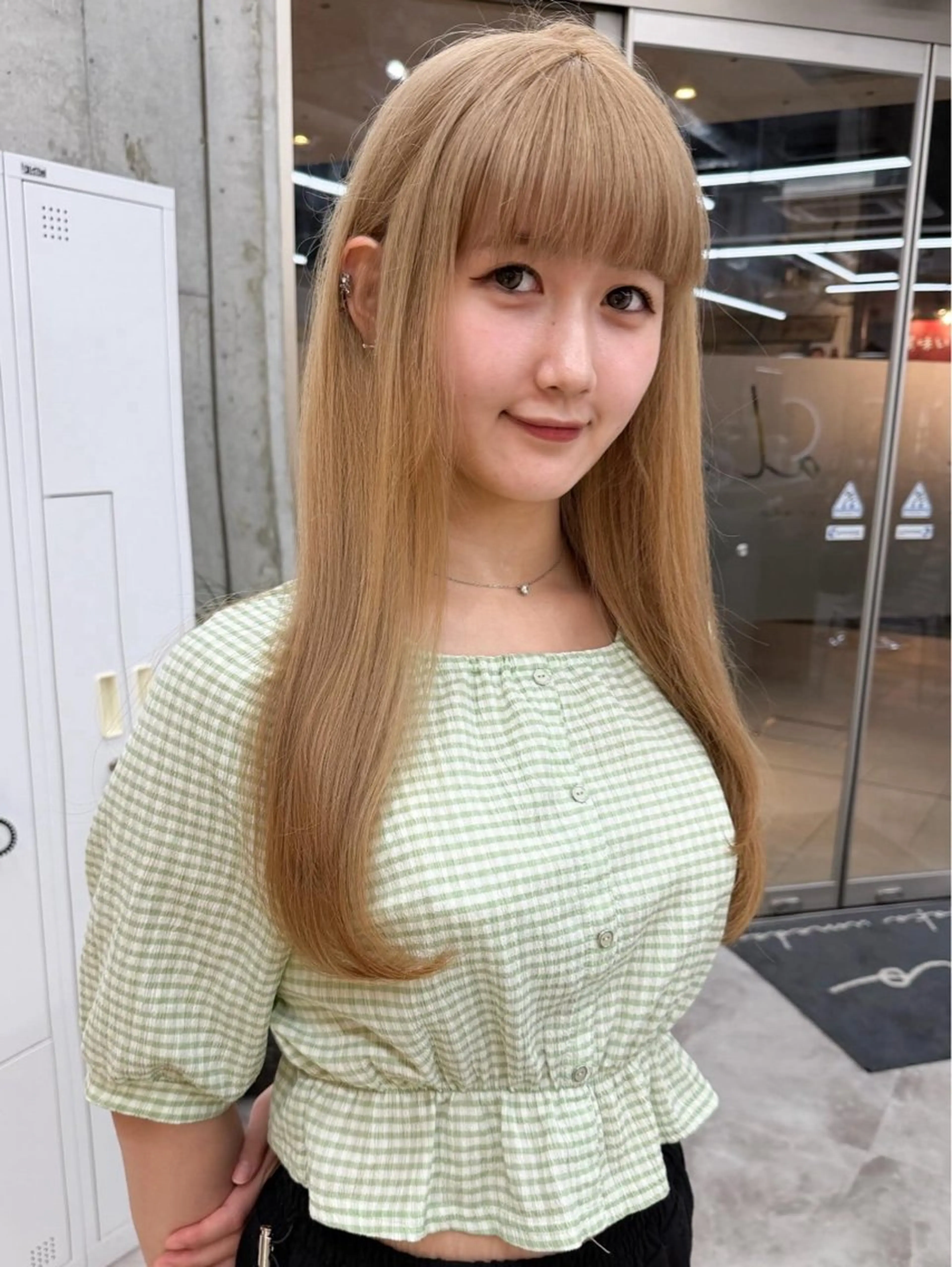 セミロング カラー ブリーチ ケアブリーチ ヘアカラー ブリーチ/ベージュ 💕/momoaのヘアスタイル