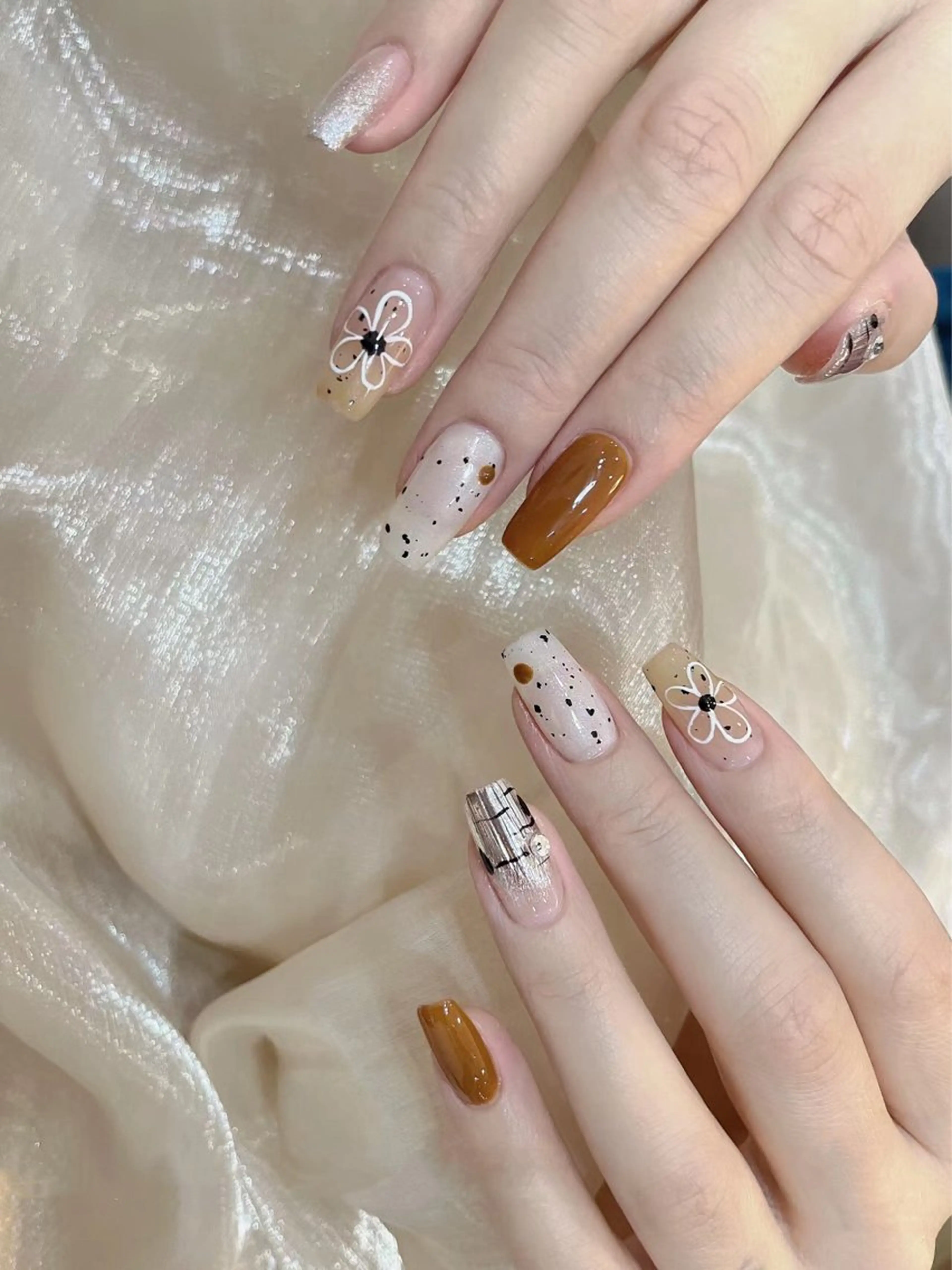 ネイル Min min nail salonのネイルデザイン