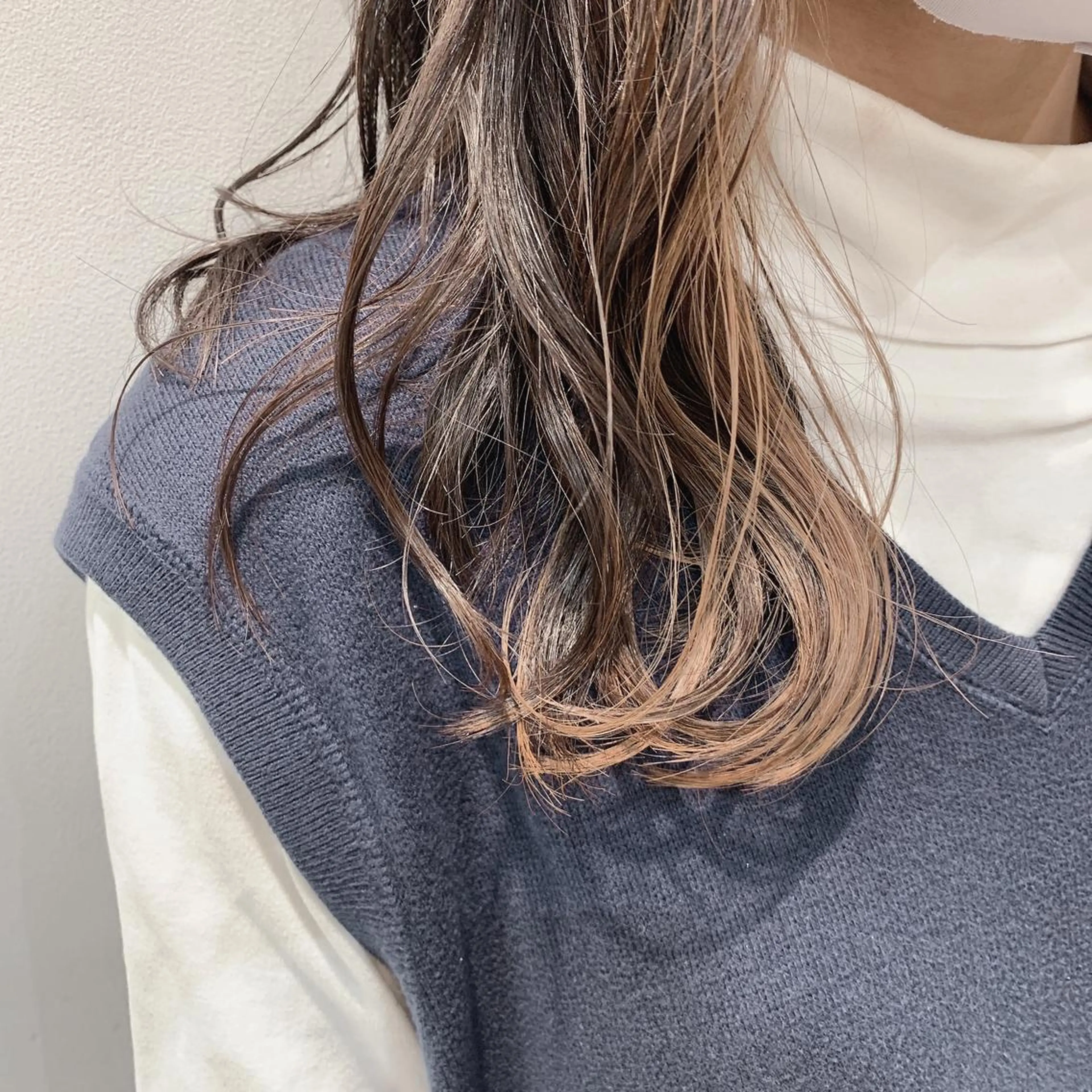 セミロング カラー ベージュカラー ブリーチ グレージュ ヘアカラー トリートメント 🦖鶴岡香純🦖 産休中のヘアスタイル