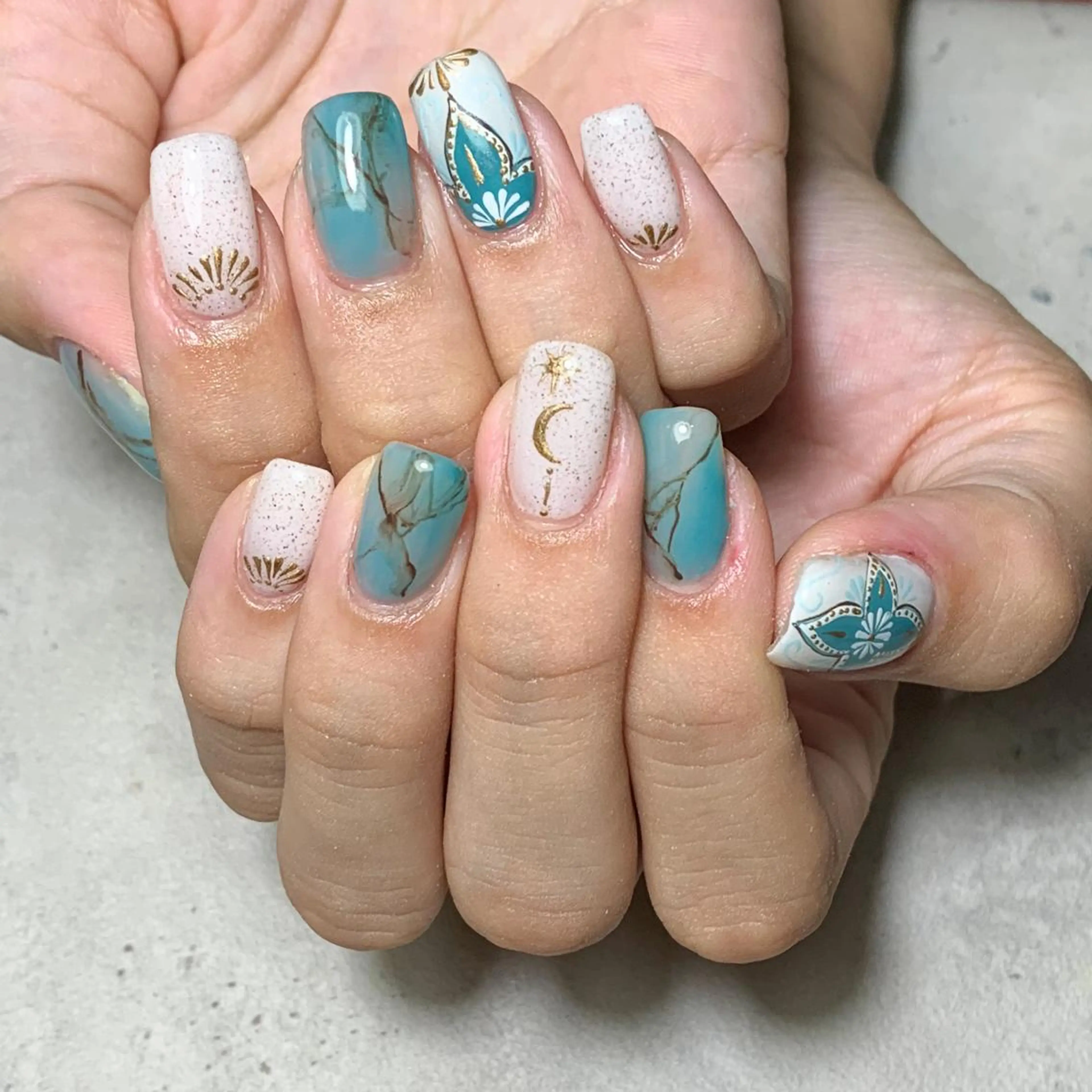 ネイル ハンドネイル FIORITURA aiのネイルデザイン