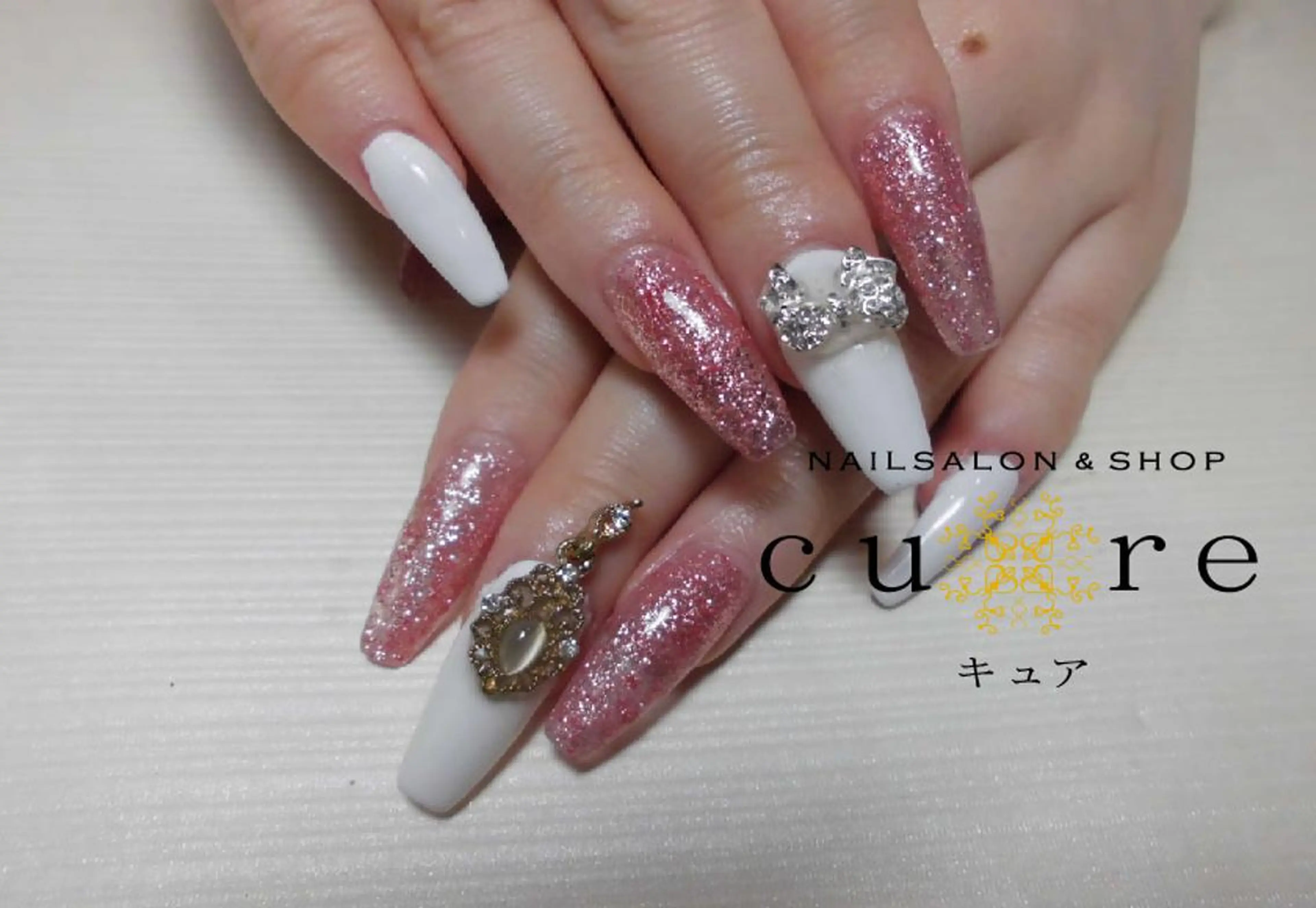 ロング ネイル ネイルサロン Cureのネイルデザイン