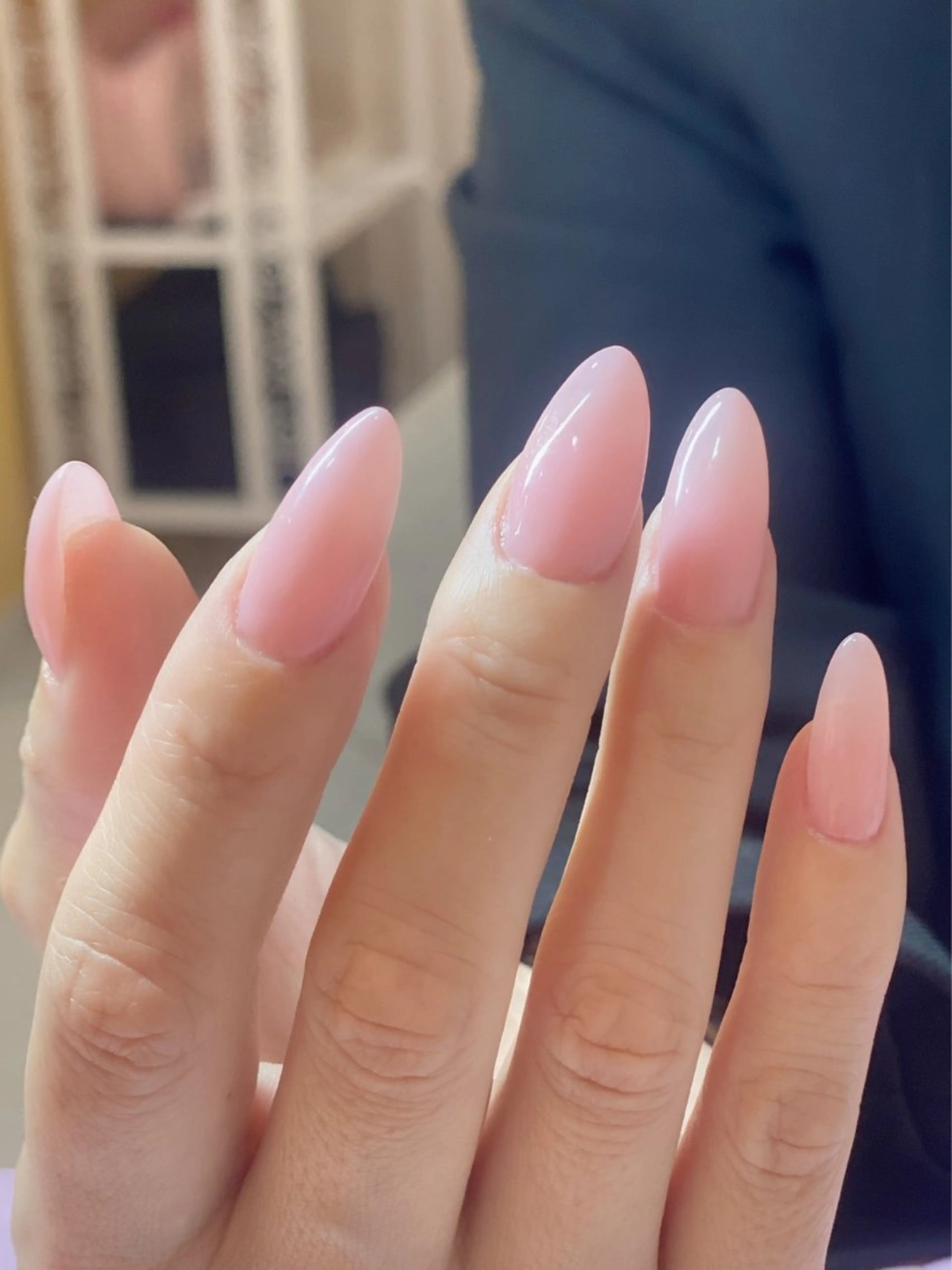 ネイル Nikoネイルサロン中野店所属・merci リカのネイルデザイン