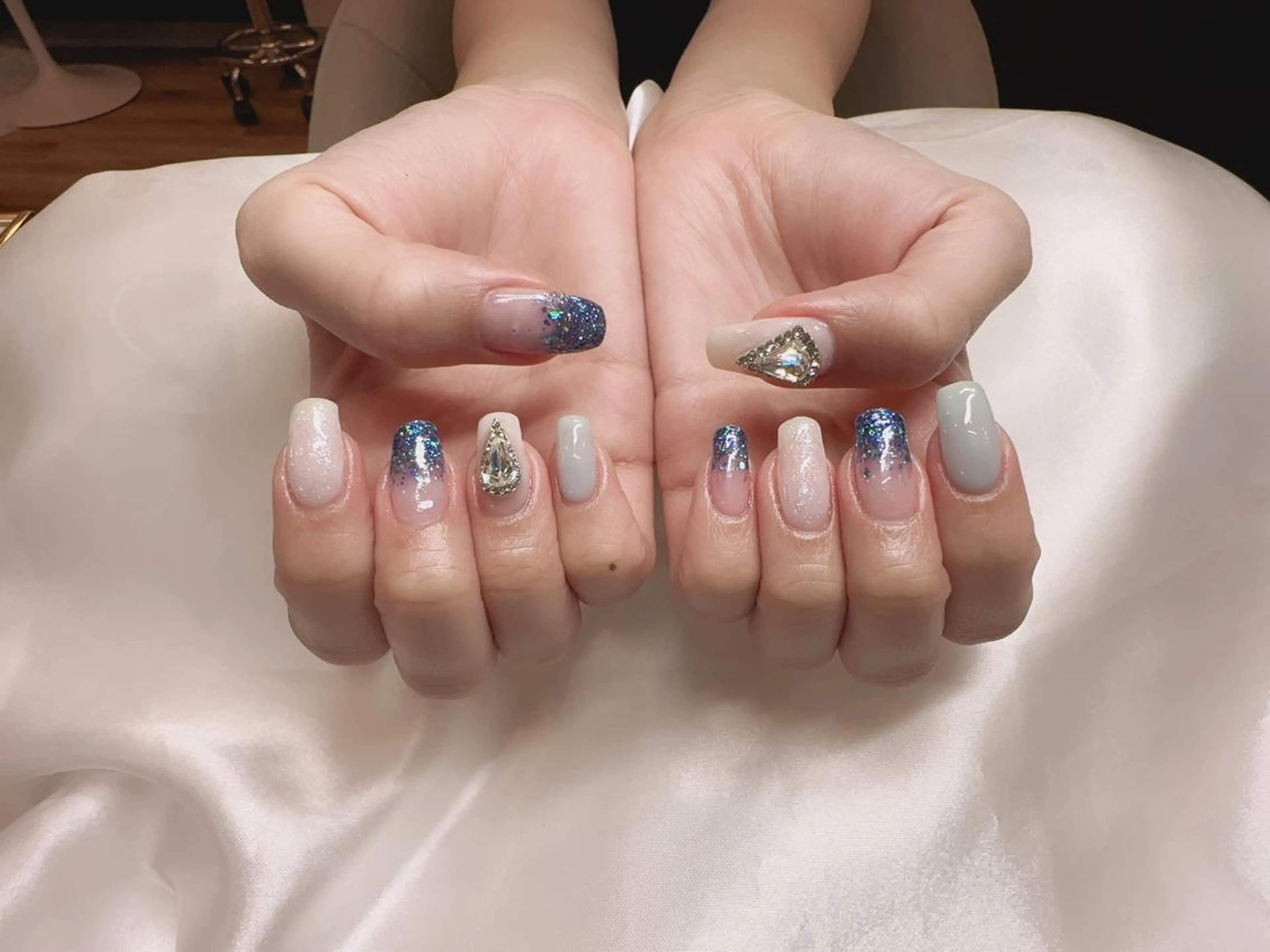 ネイル Ui_Amor (パラジェル)のネイルデザイン