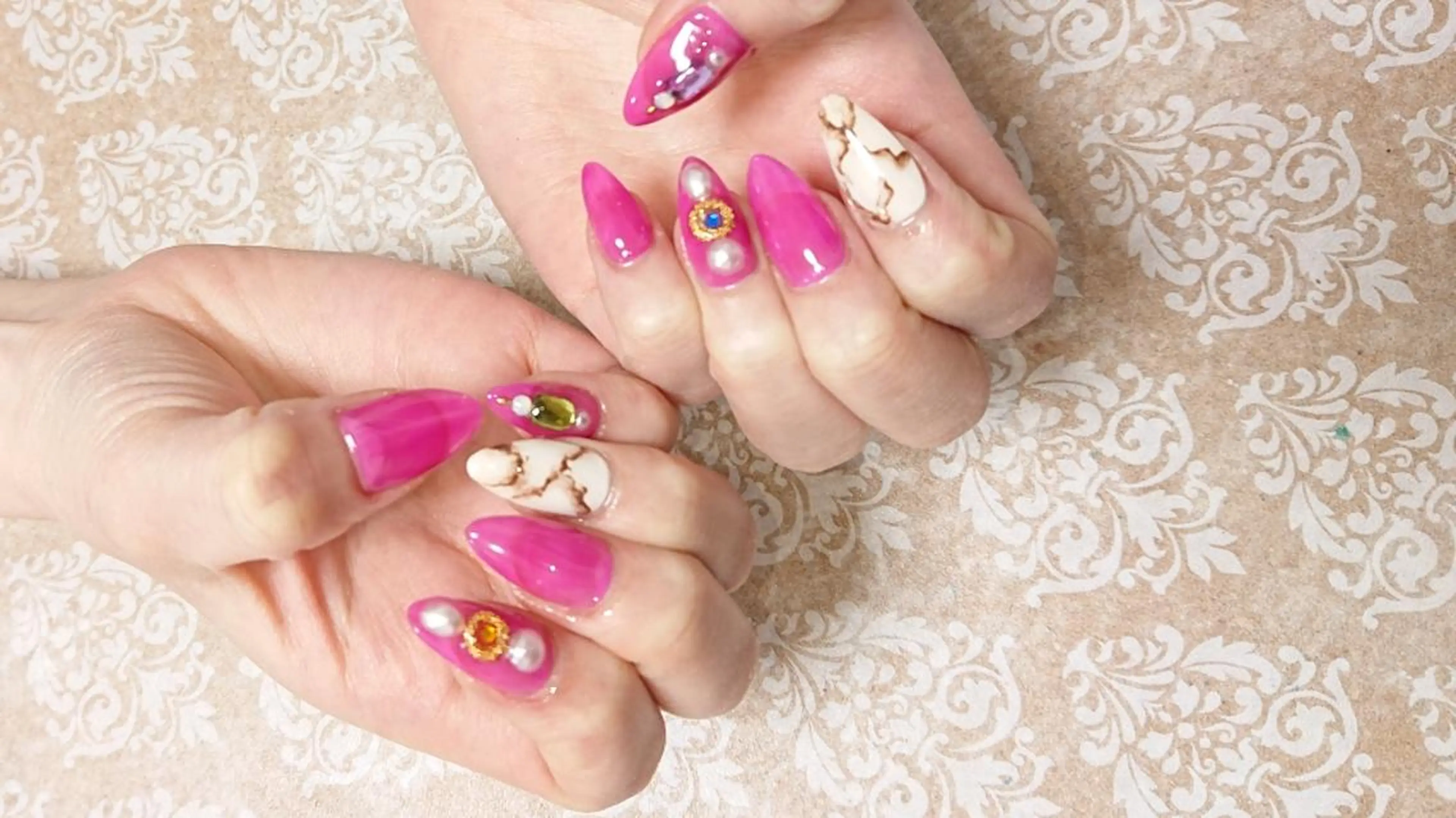 ネイル 大理石ネイル(マーブル) JEWEL nailのネイルデザイン