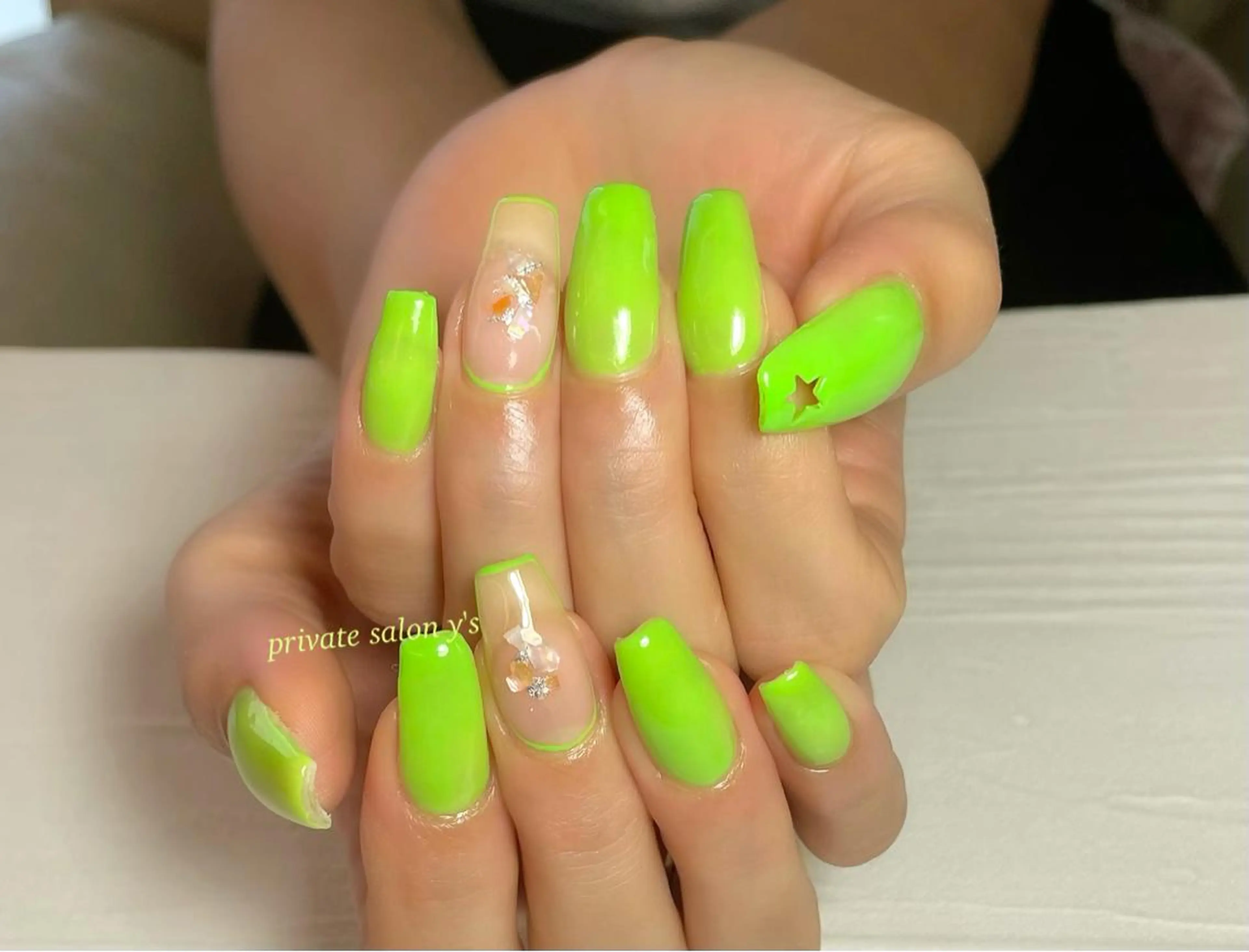 ネイル y' sのネイルデザイン