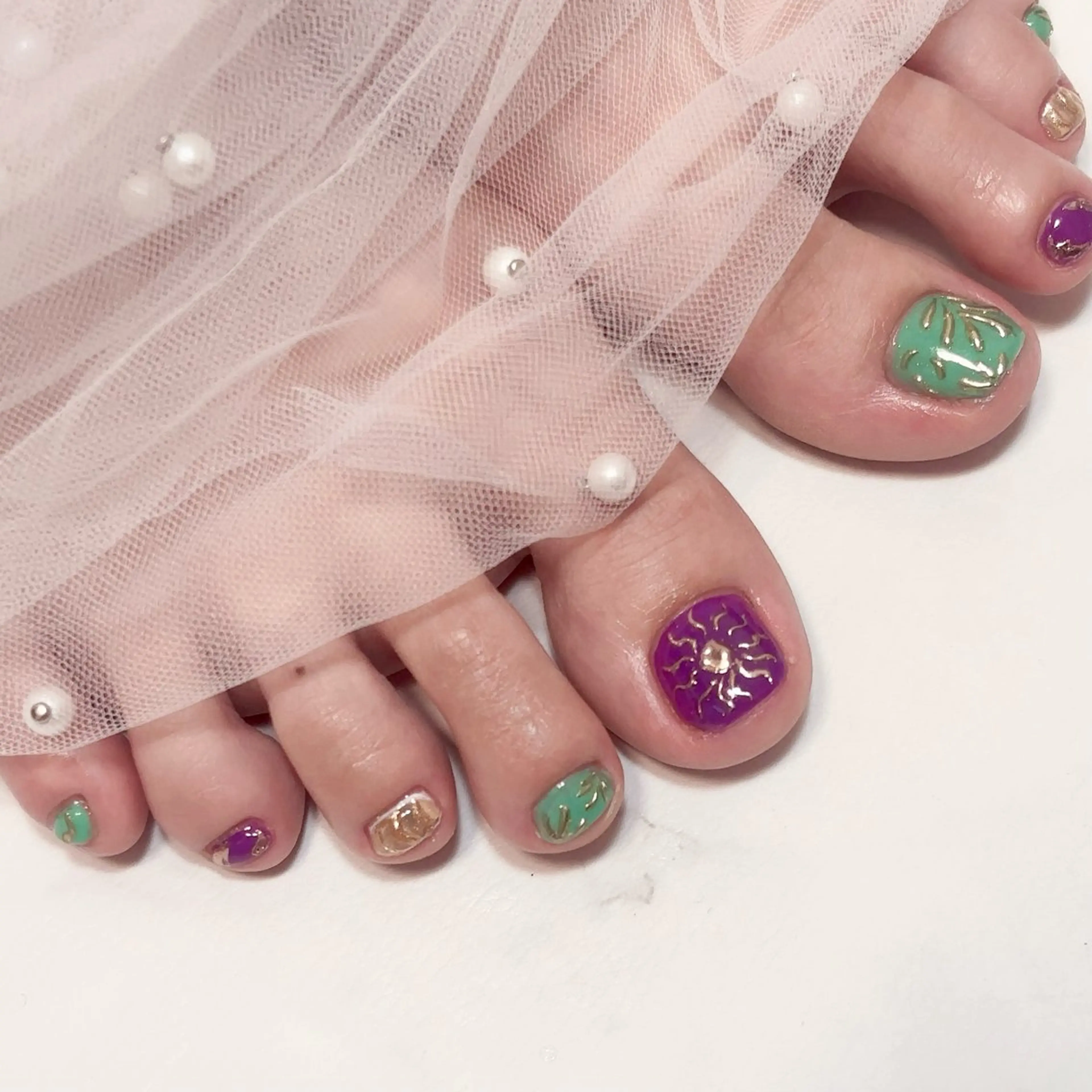 ネイル フットネイル San＆Lily madokaのネイルデザイン