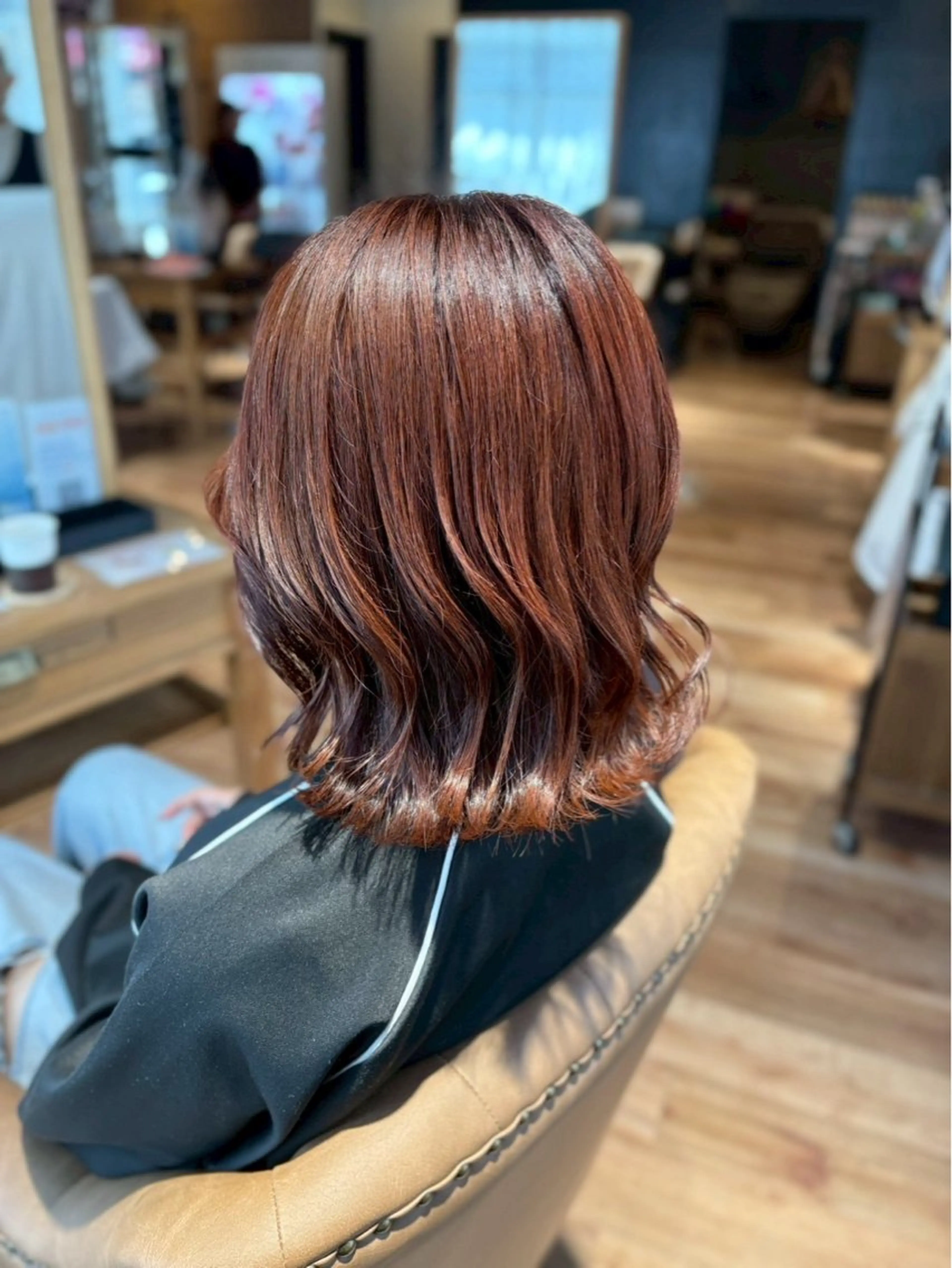 カラー ヘアカラー 上原 花奈のヘアスタイル