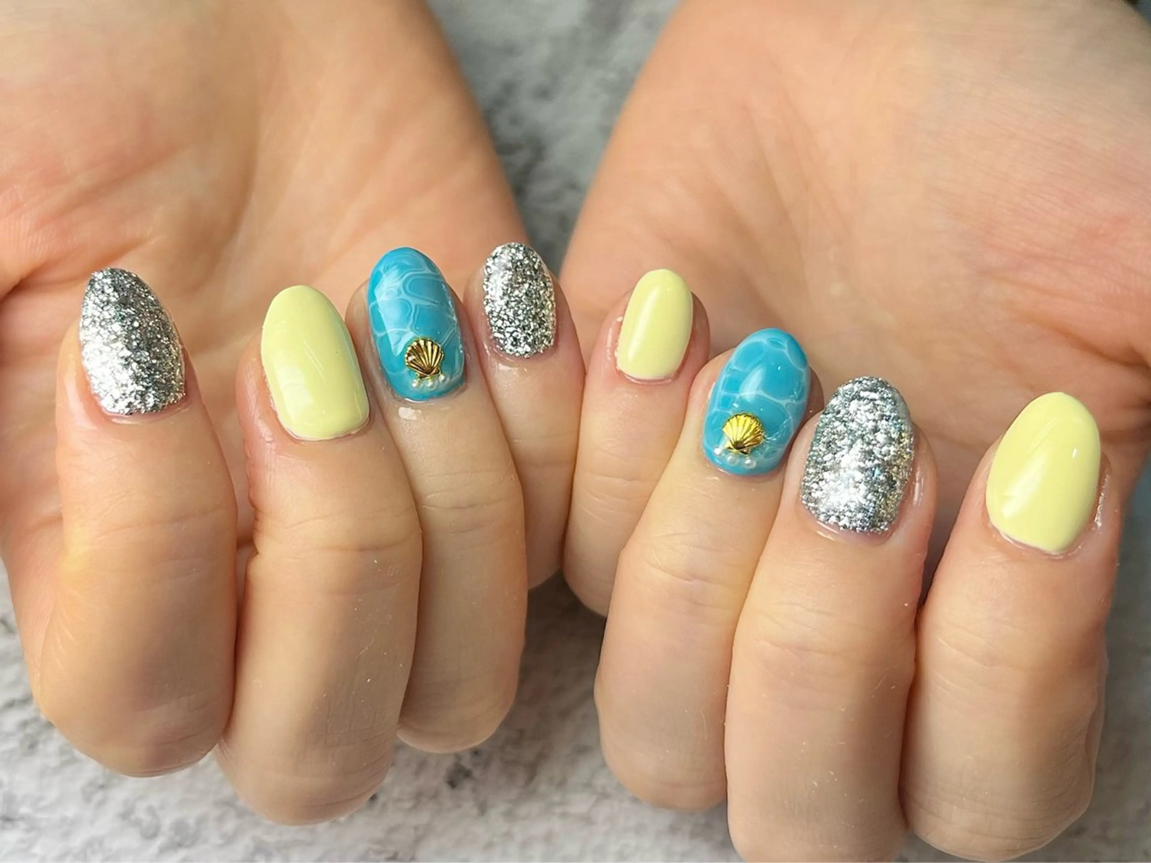 ネイル Queen nail 北堀江 ASUKAのネイルデザイン