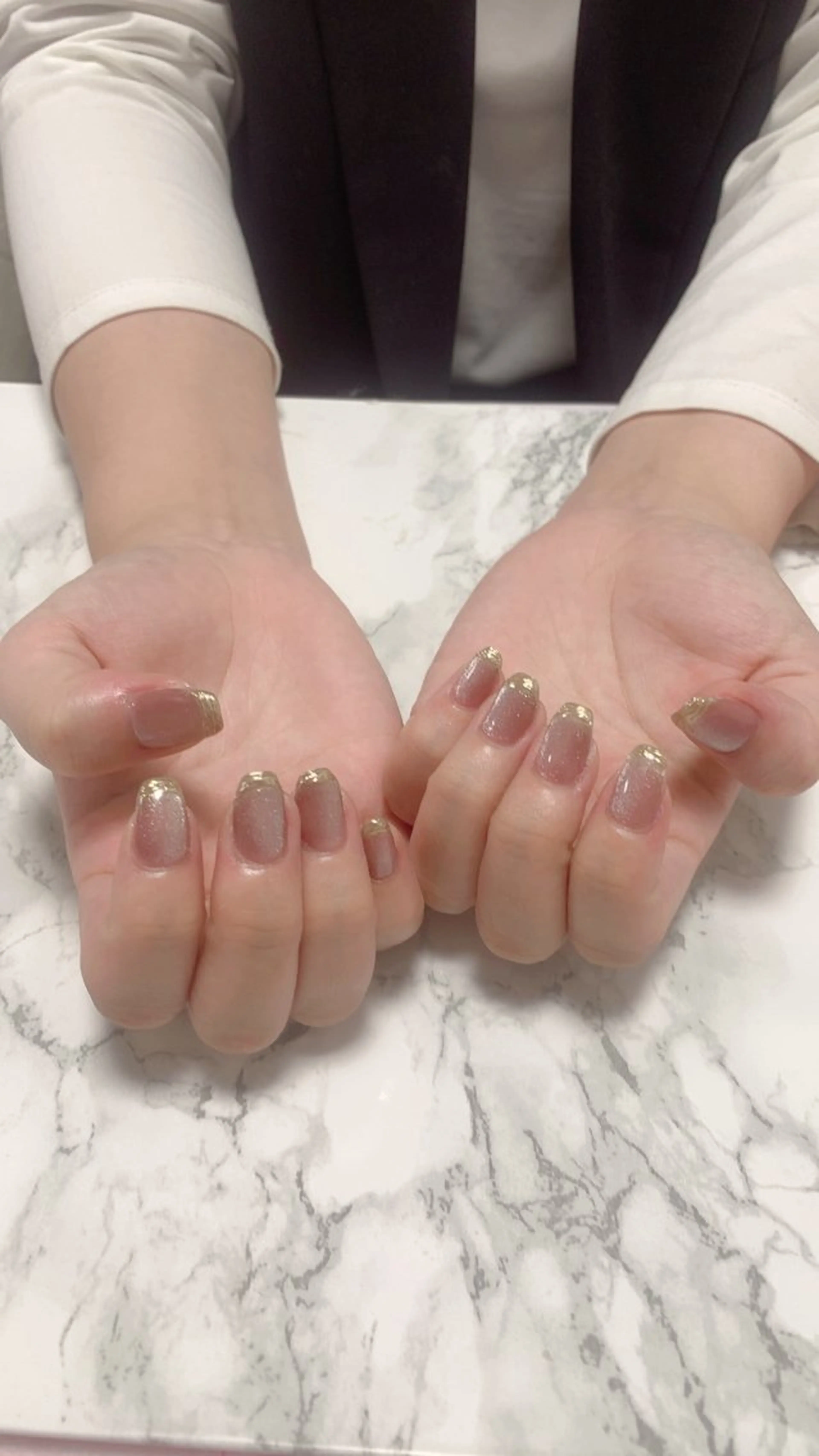 ネイル ハンドネイル はな💎ネイル ワンホン、長さ出しのネイルデザイン