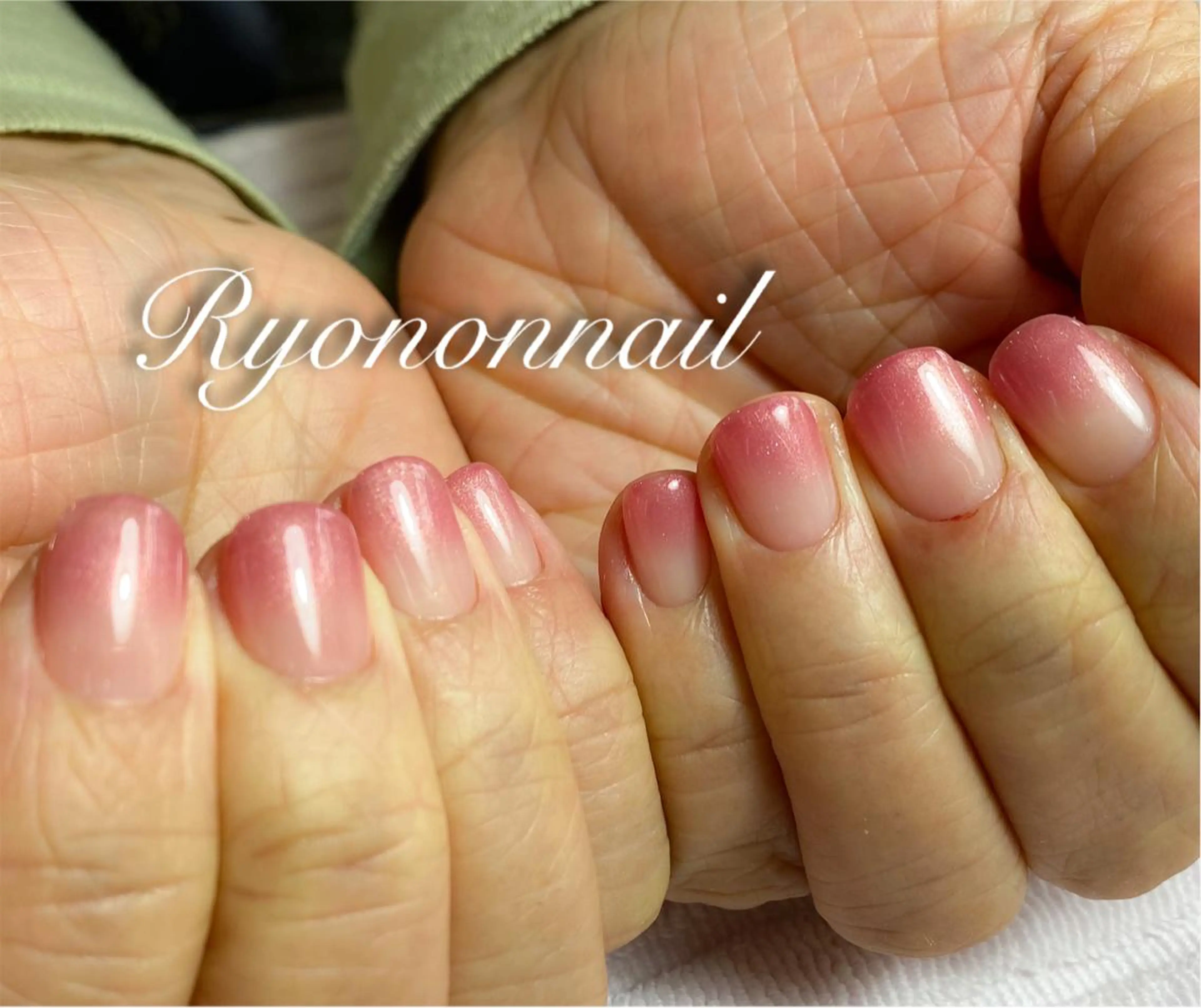 ネイル Ryononnail(リョノンネイル)所属・Ryononnail 上谷典子のネイルデザイン
