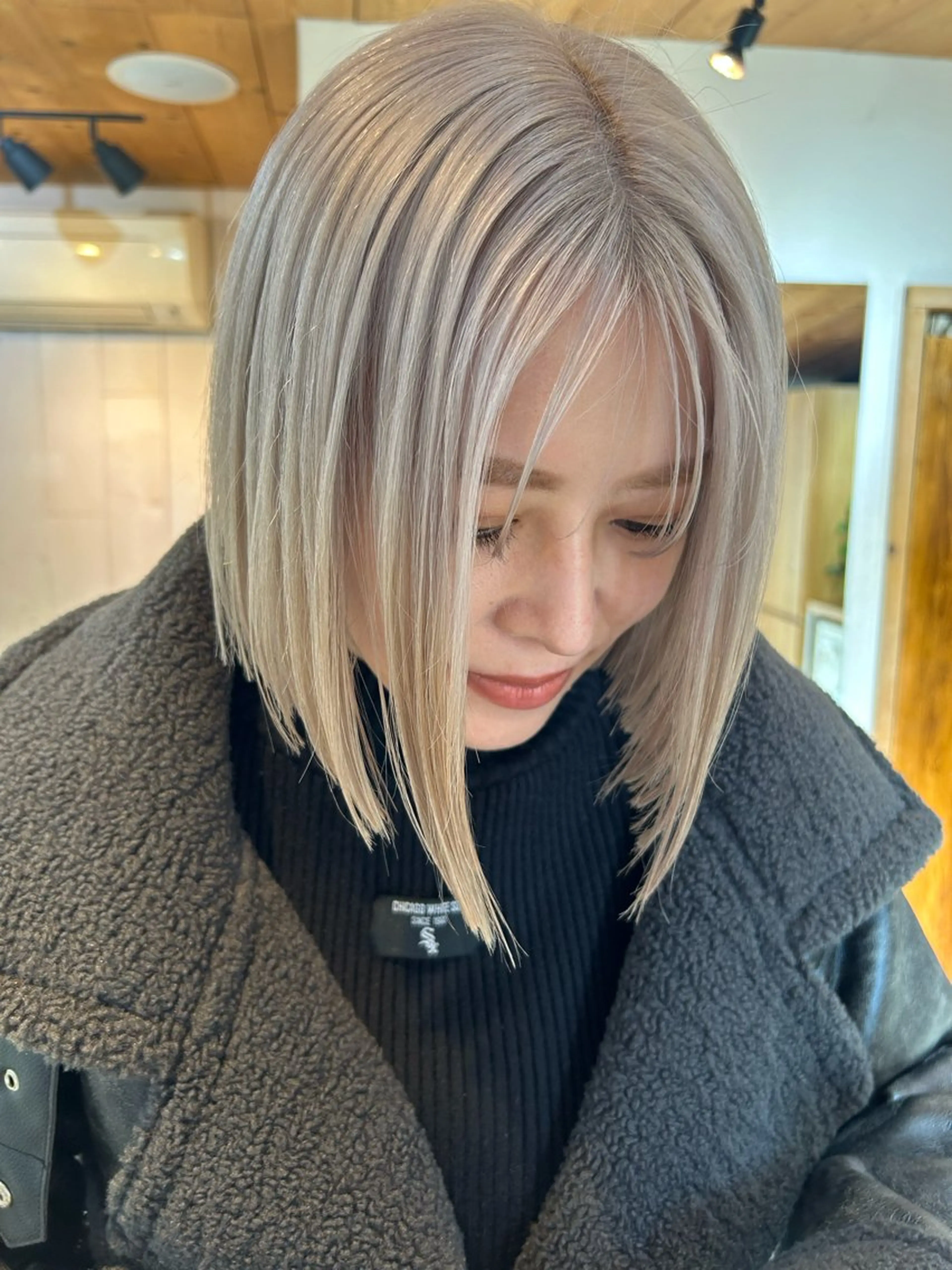 ミディアム カラー メンズ ブロンド ボブ カット ヘアカラー トリートメント 🧸艶々韓国ヘア 🧁mizunaのヘアスタイル