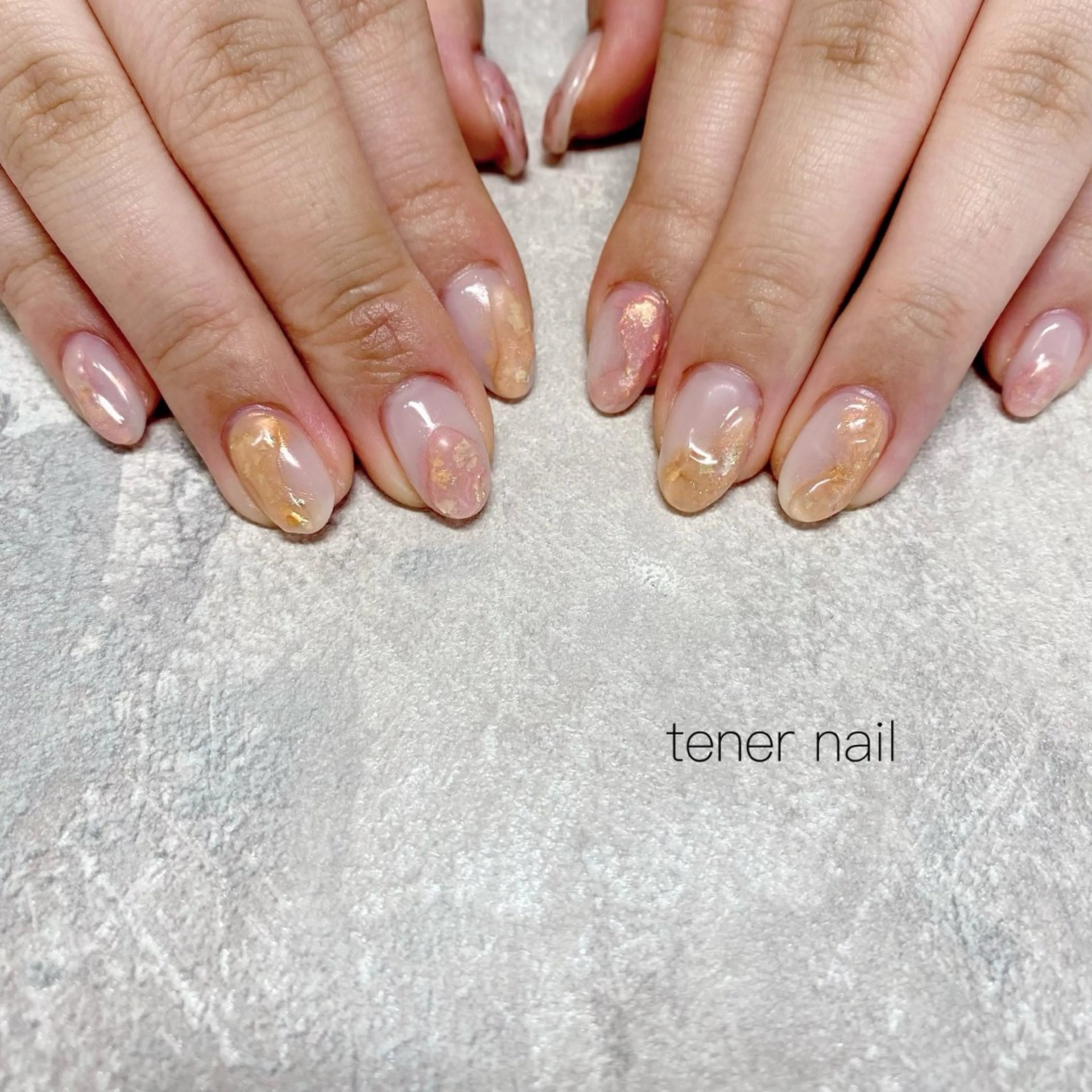 ネイル ニュアンスネイル ぷっくりネイル ハンドネイル tener  nail  テネルネイル所属・テネルネイル tener nailのネイルデザイン