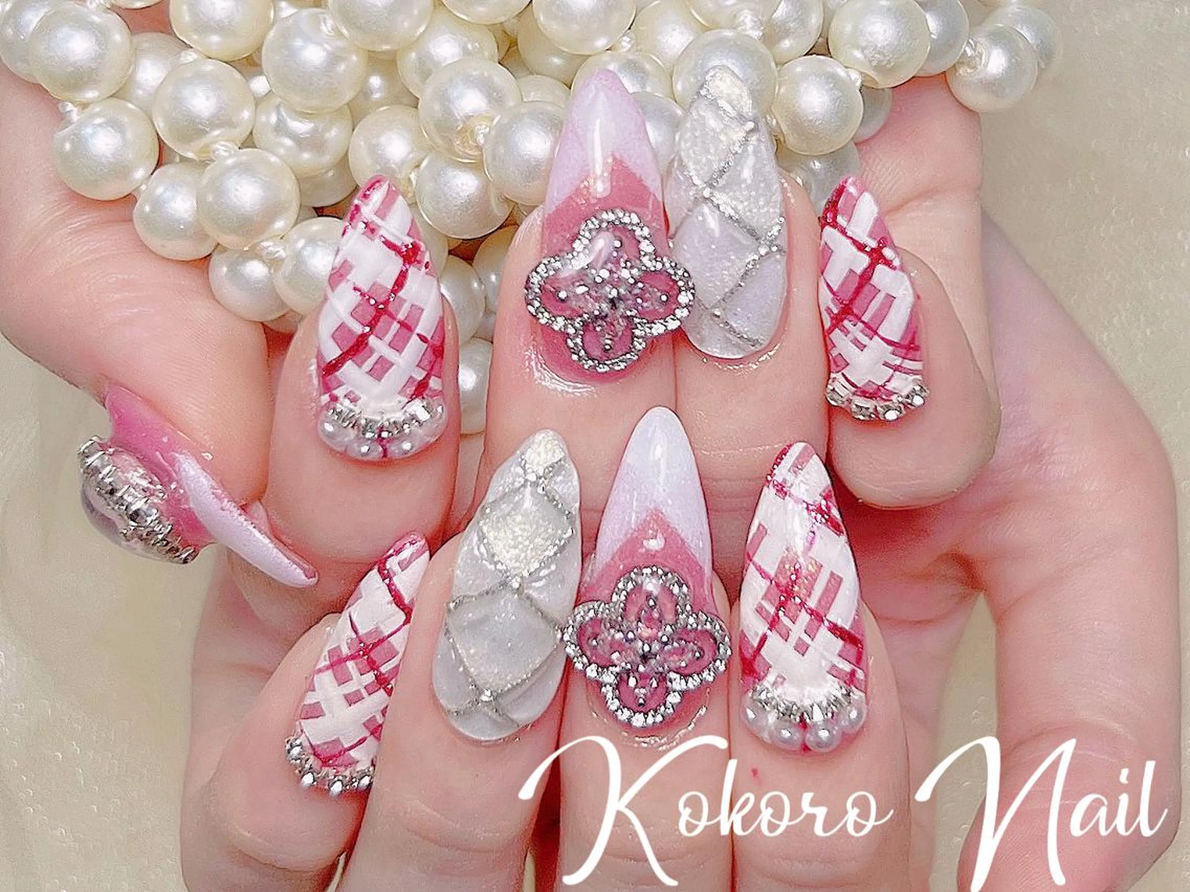 ネイル 🎀ナナ 🎀のネイルデザイン