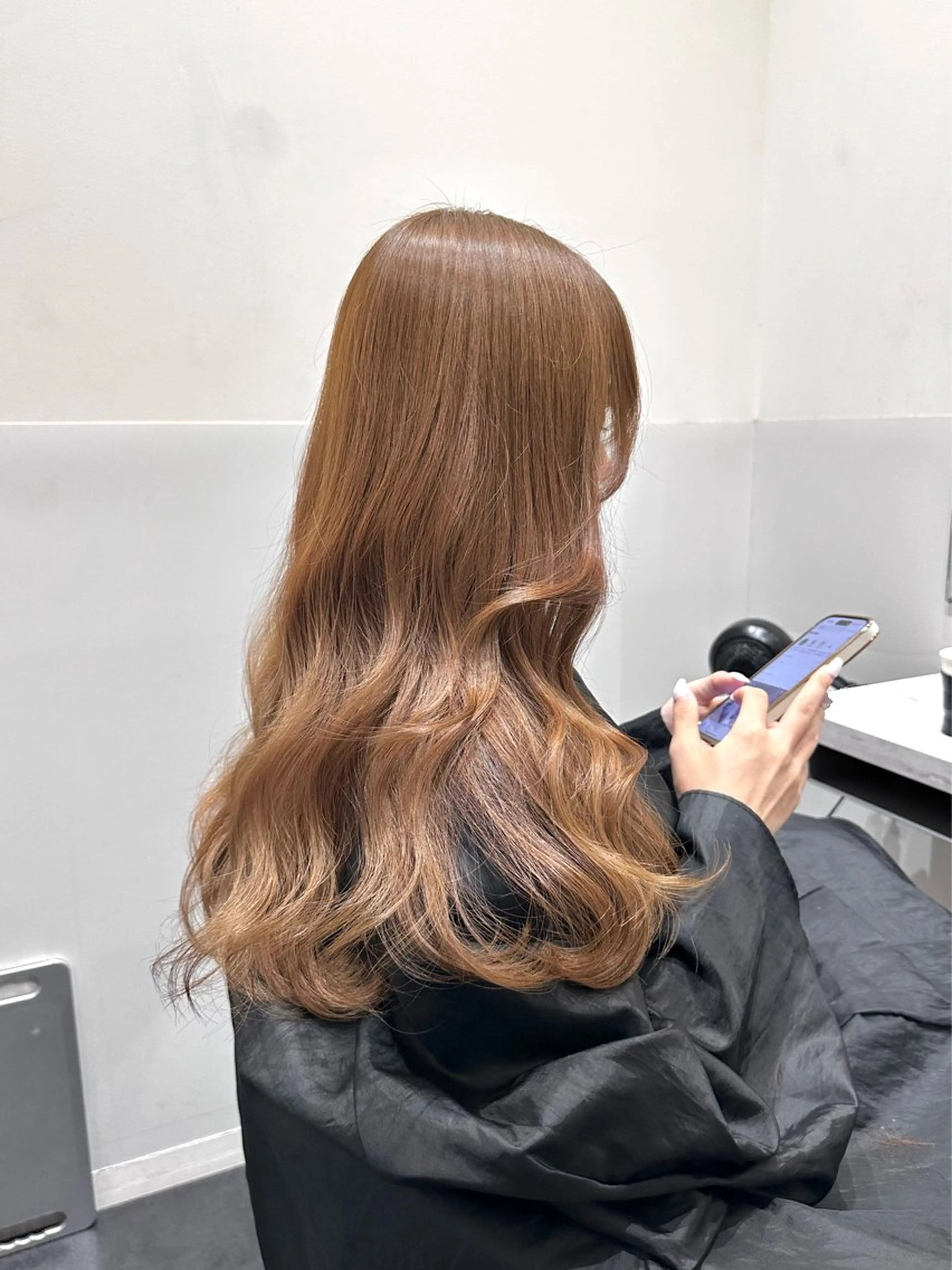 ロング カラー ベージュカラー ブリーチ ブリーチなしカラー ヘアカラー トリートメント LUMO所属・矢野 晃平のヘアスタイル