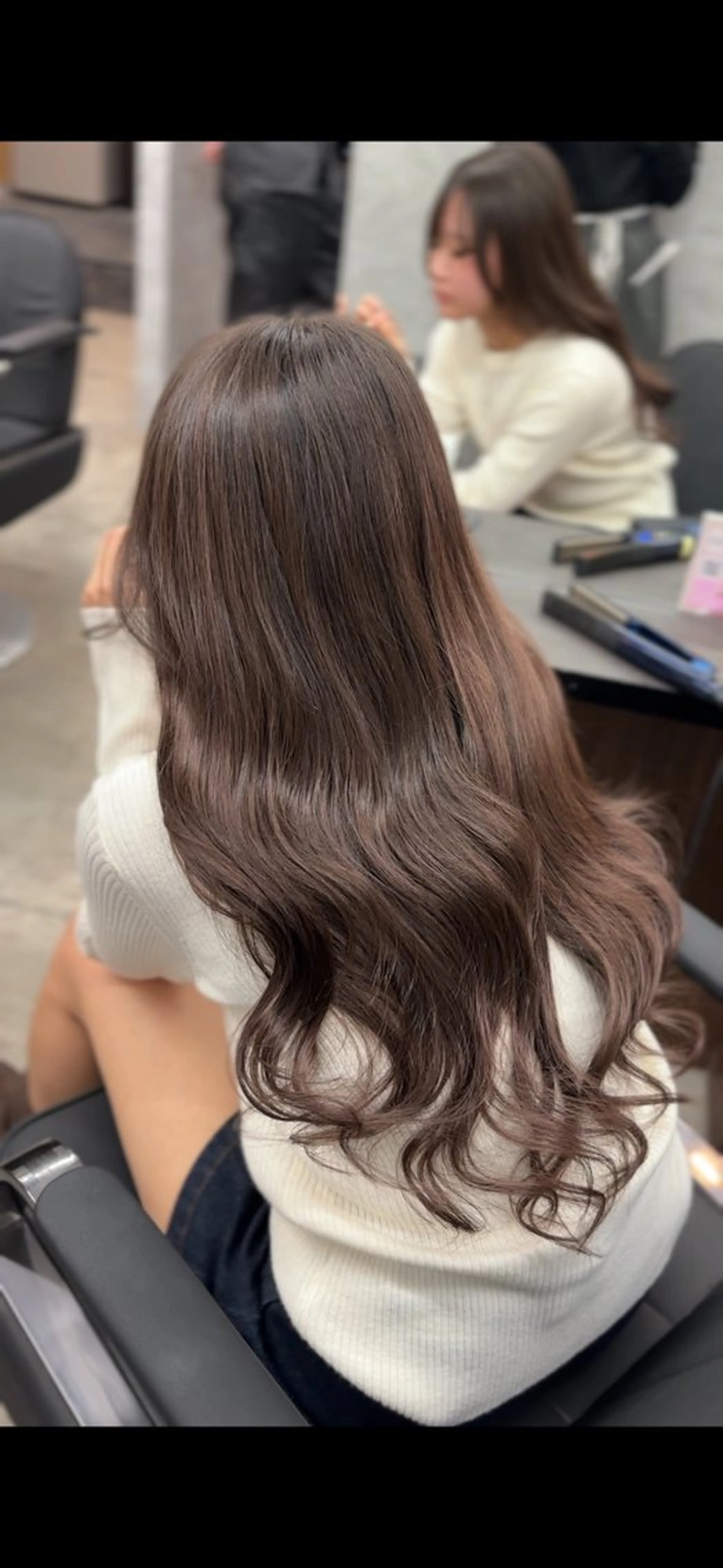 ロング ヘアカラー エクステ 最高級人毛 100%エクステ茉央のヘアスタイル