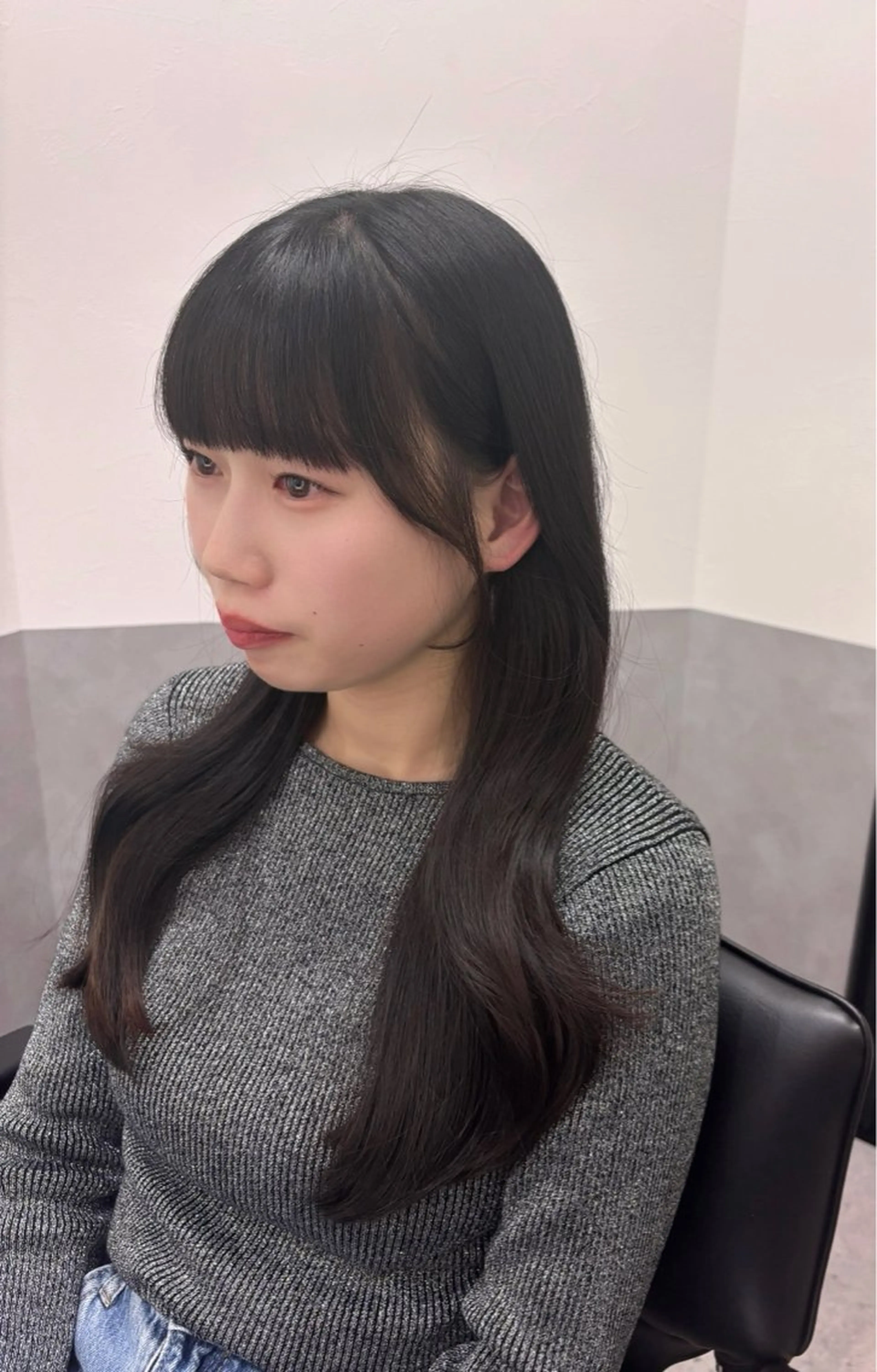 セミロング 顔まわりレイヤー 韓国風ヘア レイヤーカット シースルーバング 小顔カット 🍒Sumire ／モデル募集中🍒のヘアスタイル