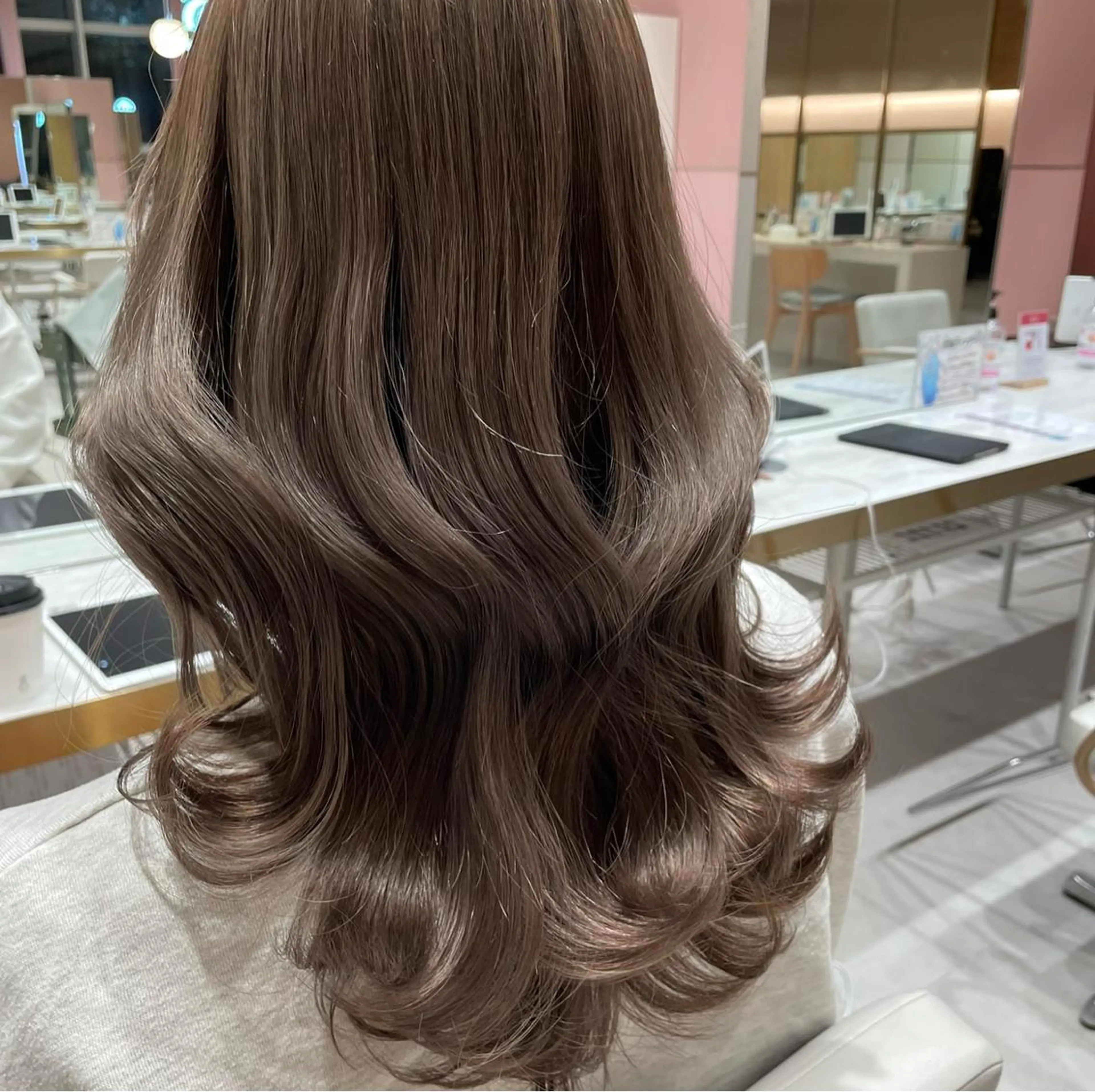 ロング 似合わせカット カット ヘアカラー トリートメント レイヤーカット/ 顔まわり/アオイのヘアスタイル