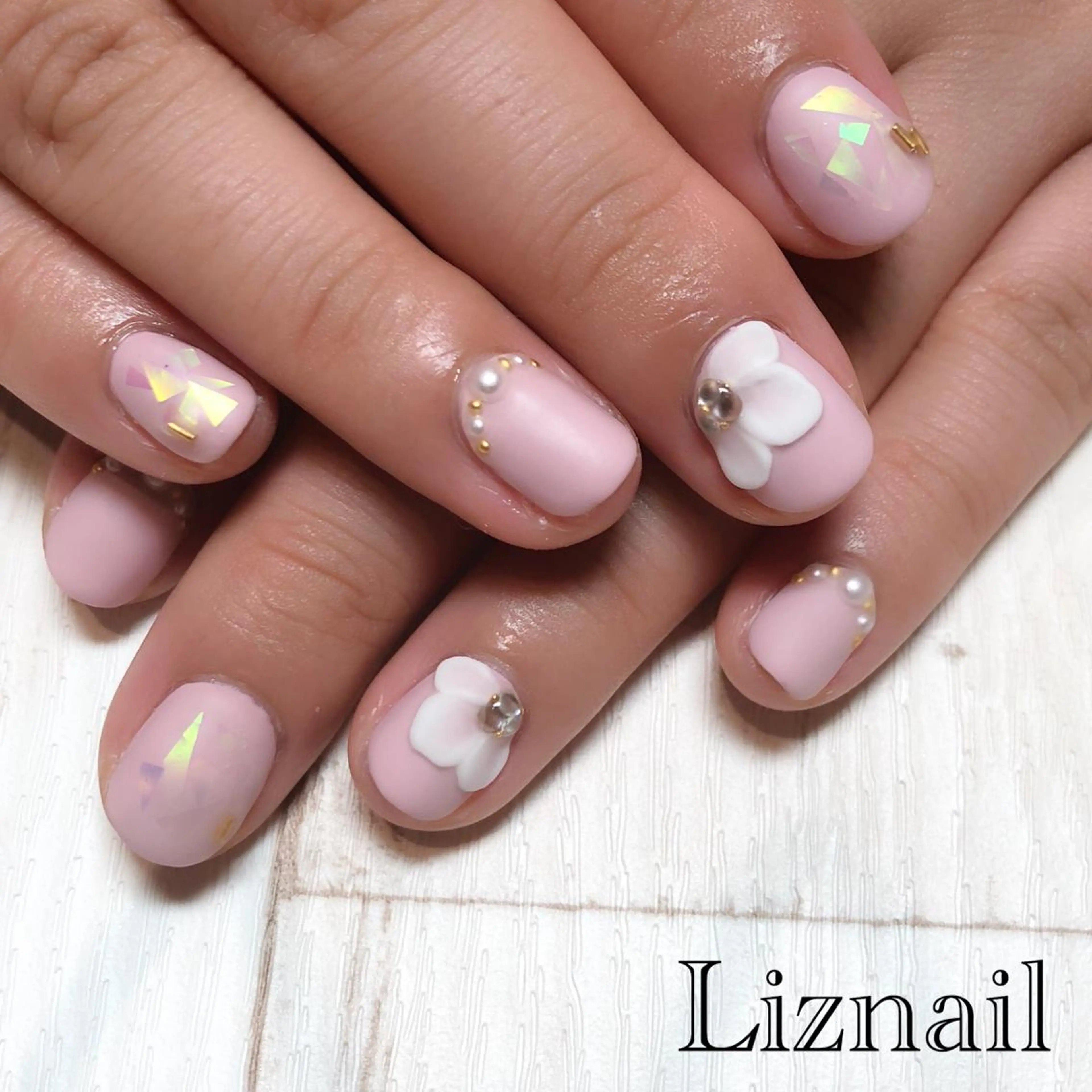 ネイル Rawr / saoriのネイルデザイン