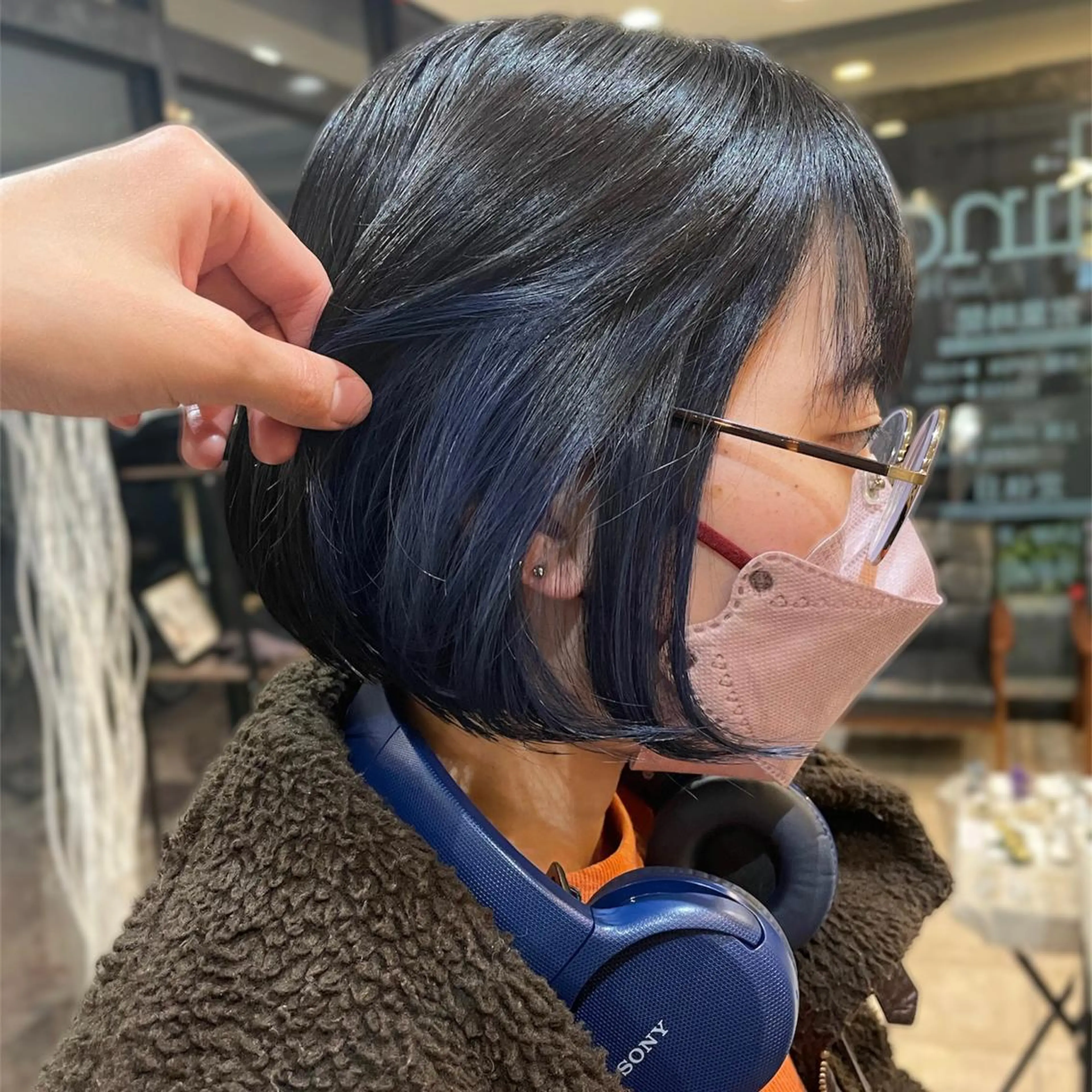 ショート カラー ネイビーカラー ACTION心斎橋店 Lisaのヘアスタイル