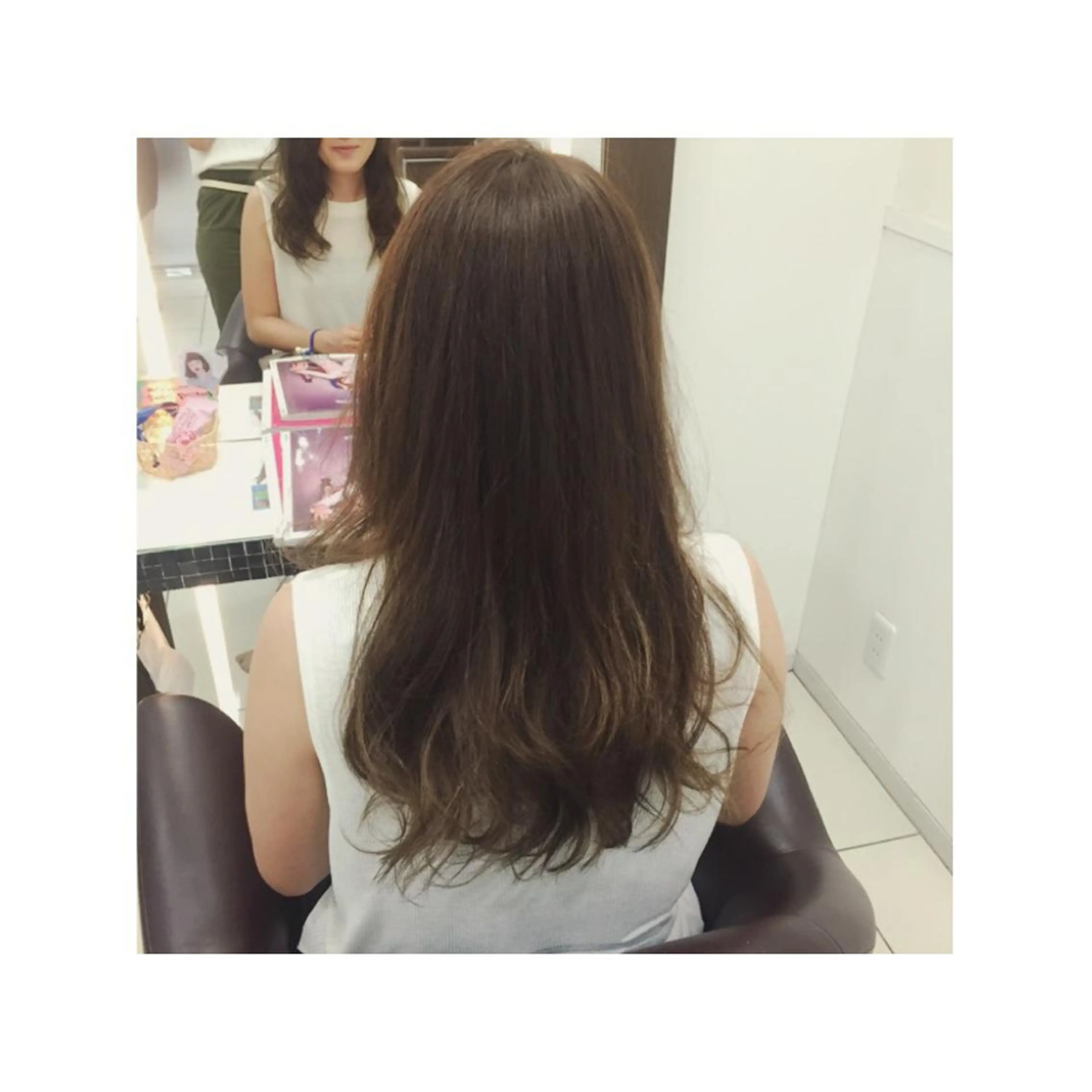 ロング カラー ベージュカラー oggi +KENJE所属・大平 美沙のヘアスタイル