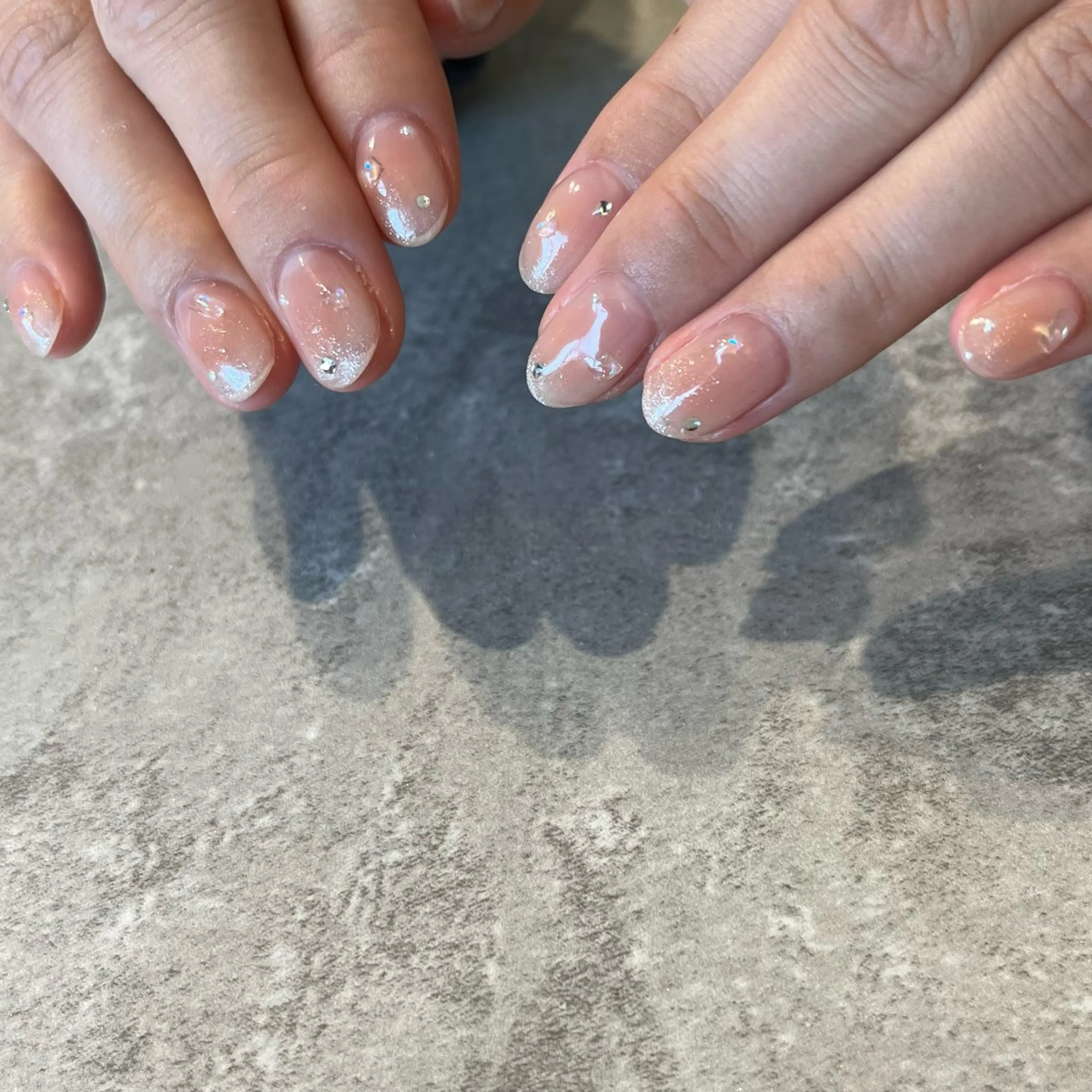 ネイル チークネイル Lélia nail Himariのネイルデザイン