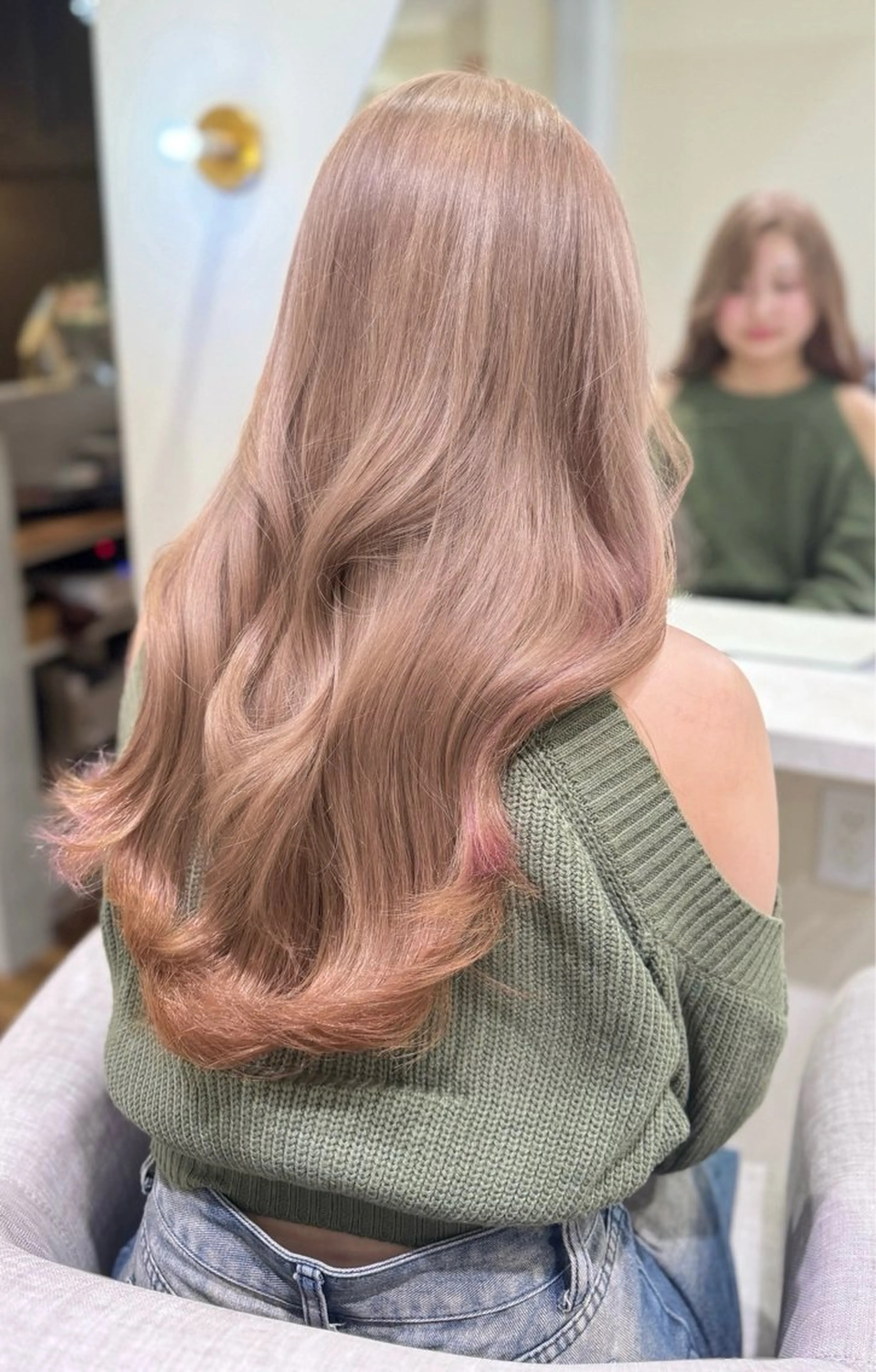 ロング カラー シールエクステ ベージュカラー ハイトーンカラー エクステ LuLucaHairSalon所属・LuLuca HairSalonのヘアスタイル