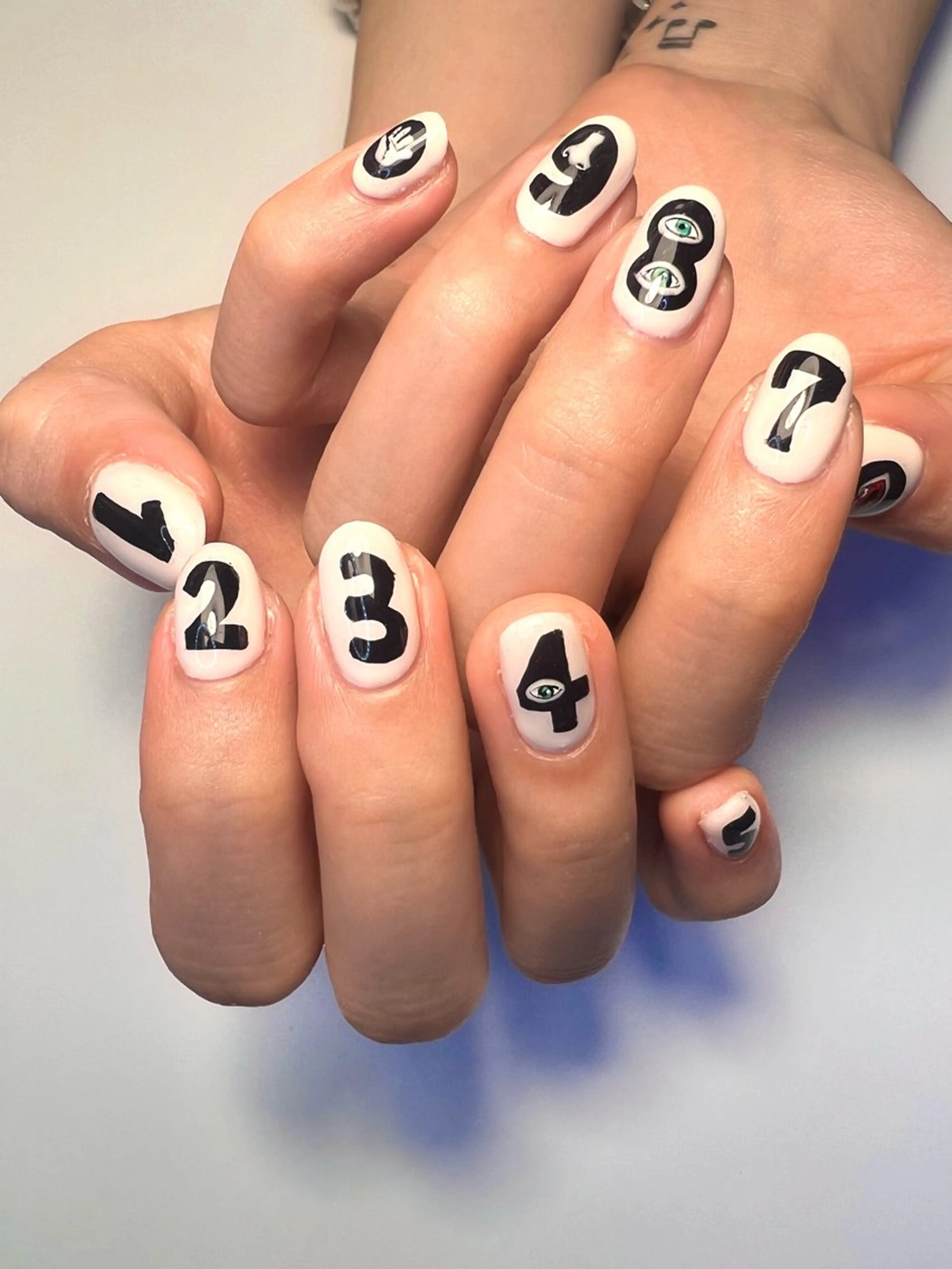 ネイル 持ち込み ハンドネイル 中村 翠のネイルデザイン