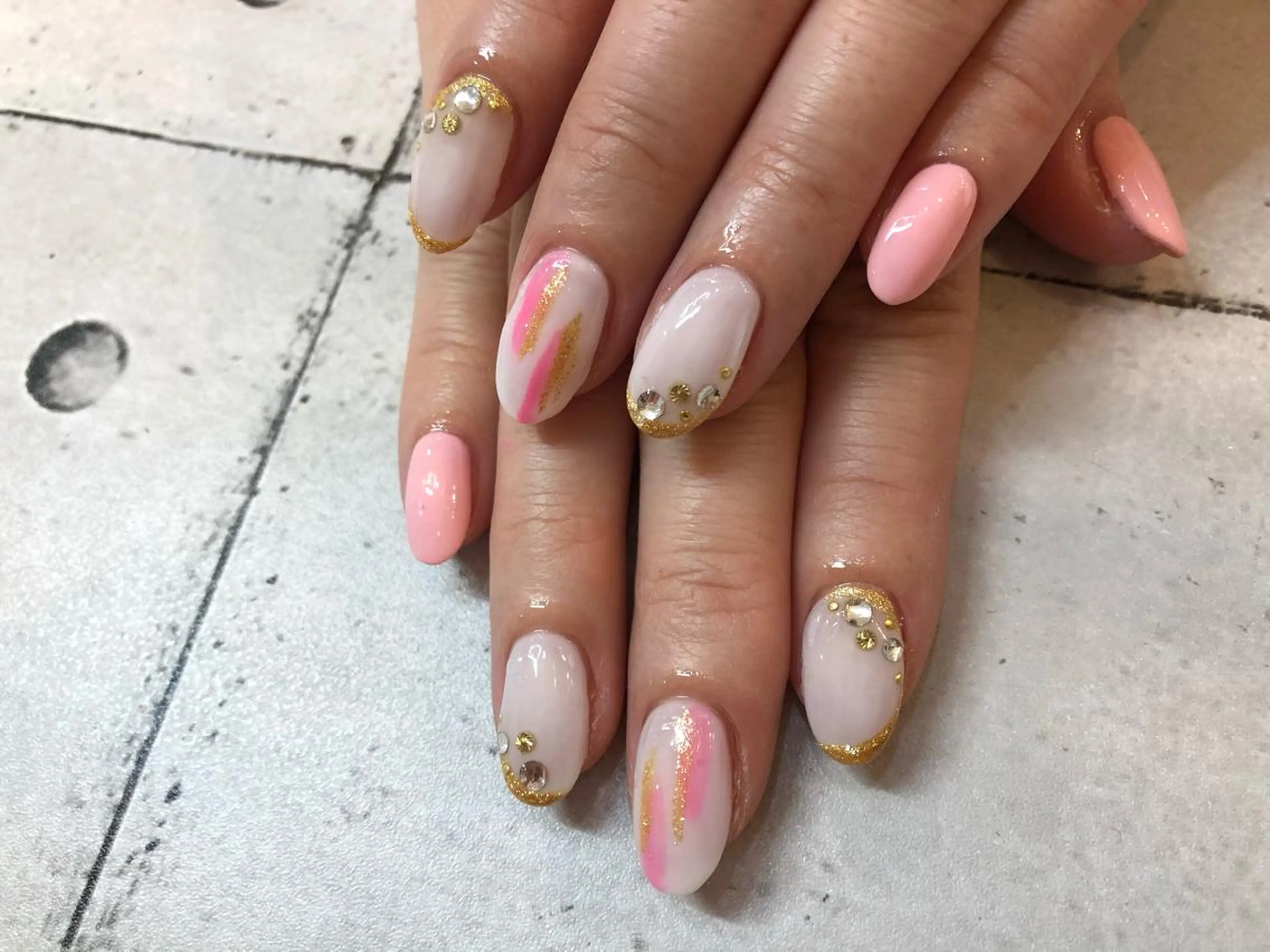 ネイル Nail & eye Fleur横浜店【ネイル　＆ アイ フルール】所属・大塚 葵のその他イメージ