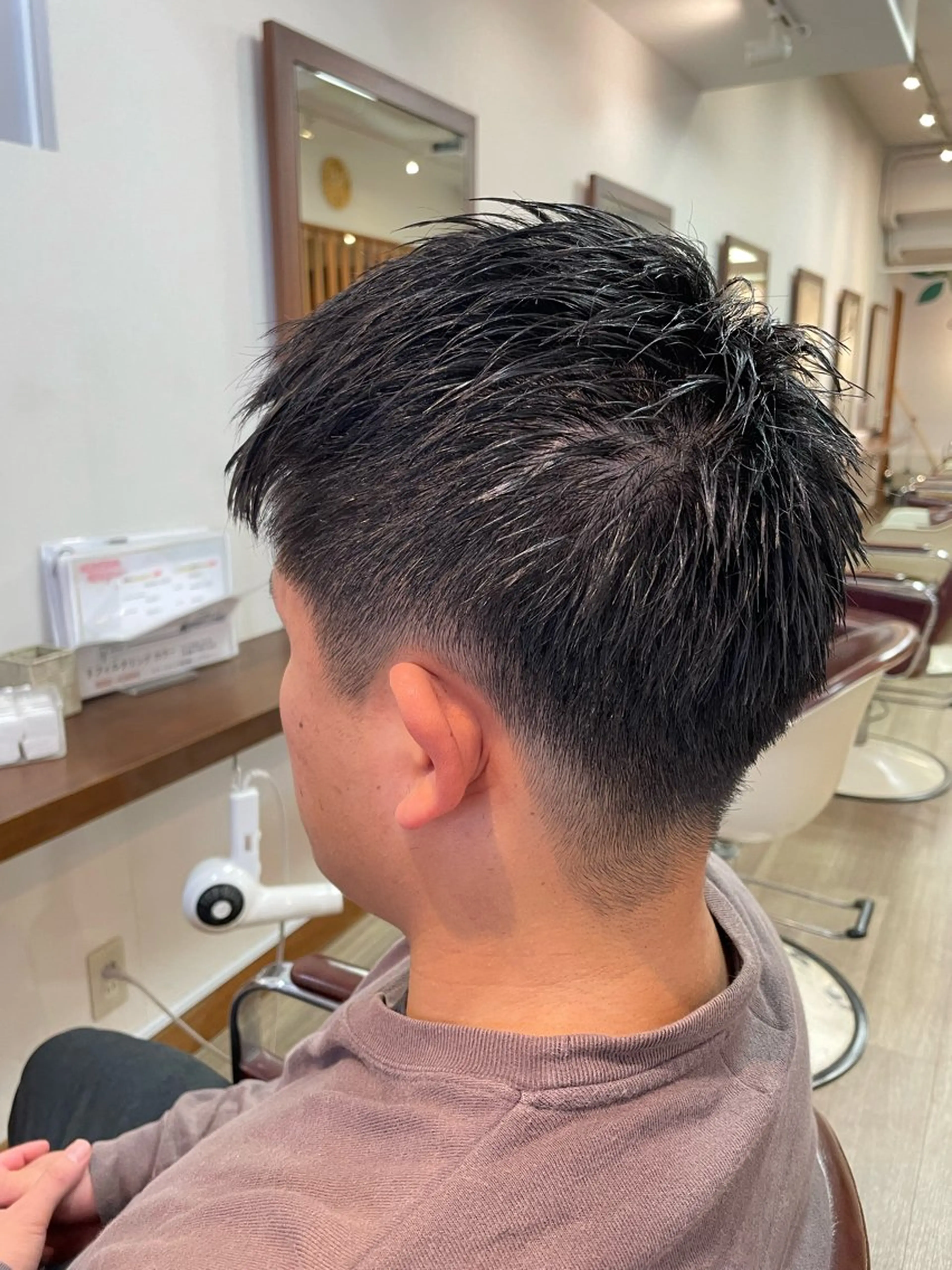 ショート ベリーショート ショートヘア カット chill out 甲斐千尋のヘアスタイル