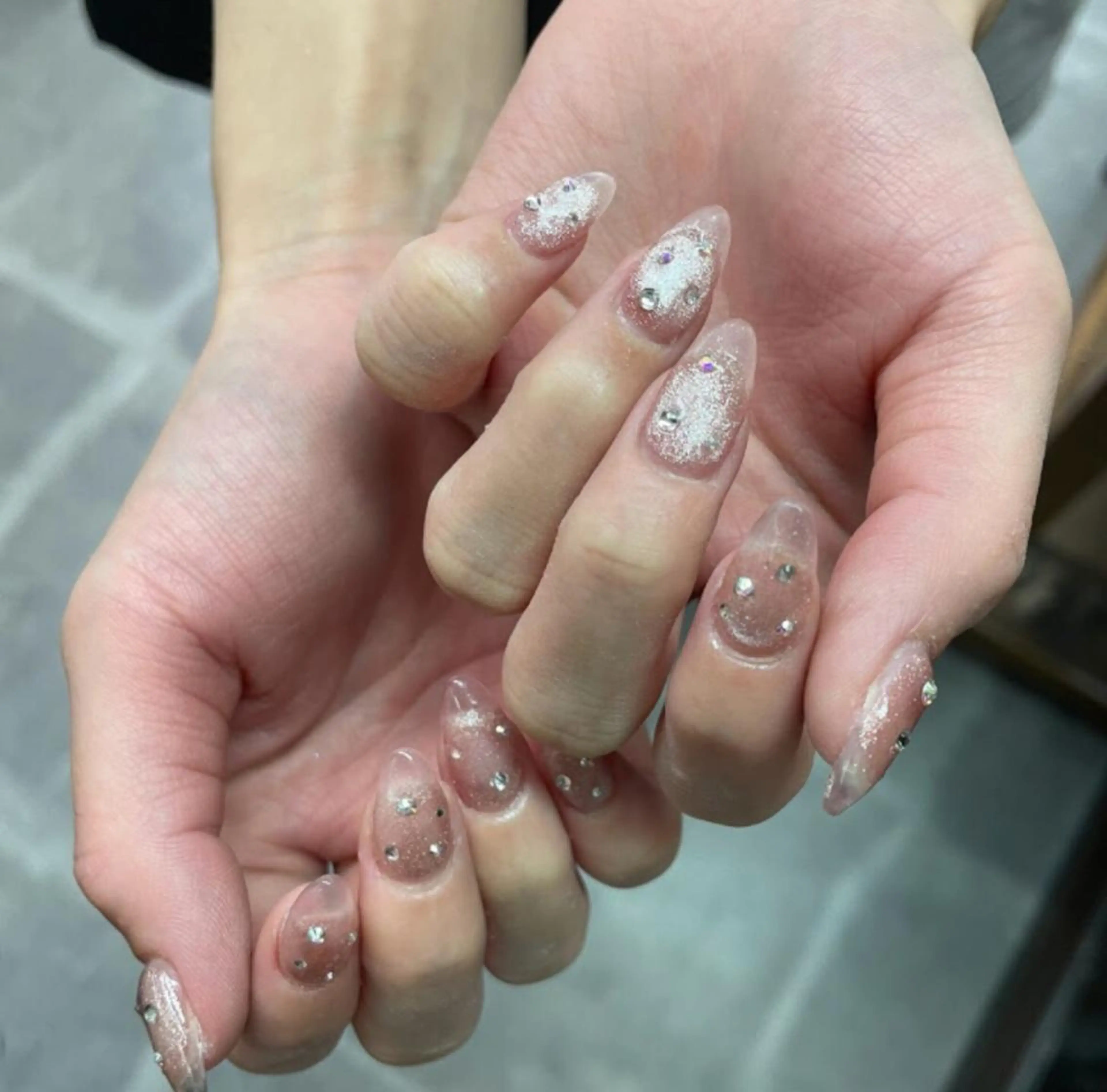 ネイル アートネイル クリアネイル フレンチネイル ジェルネイル ラメ(グリッター) nailstudio eviz新宿店のネイルデザイン