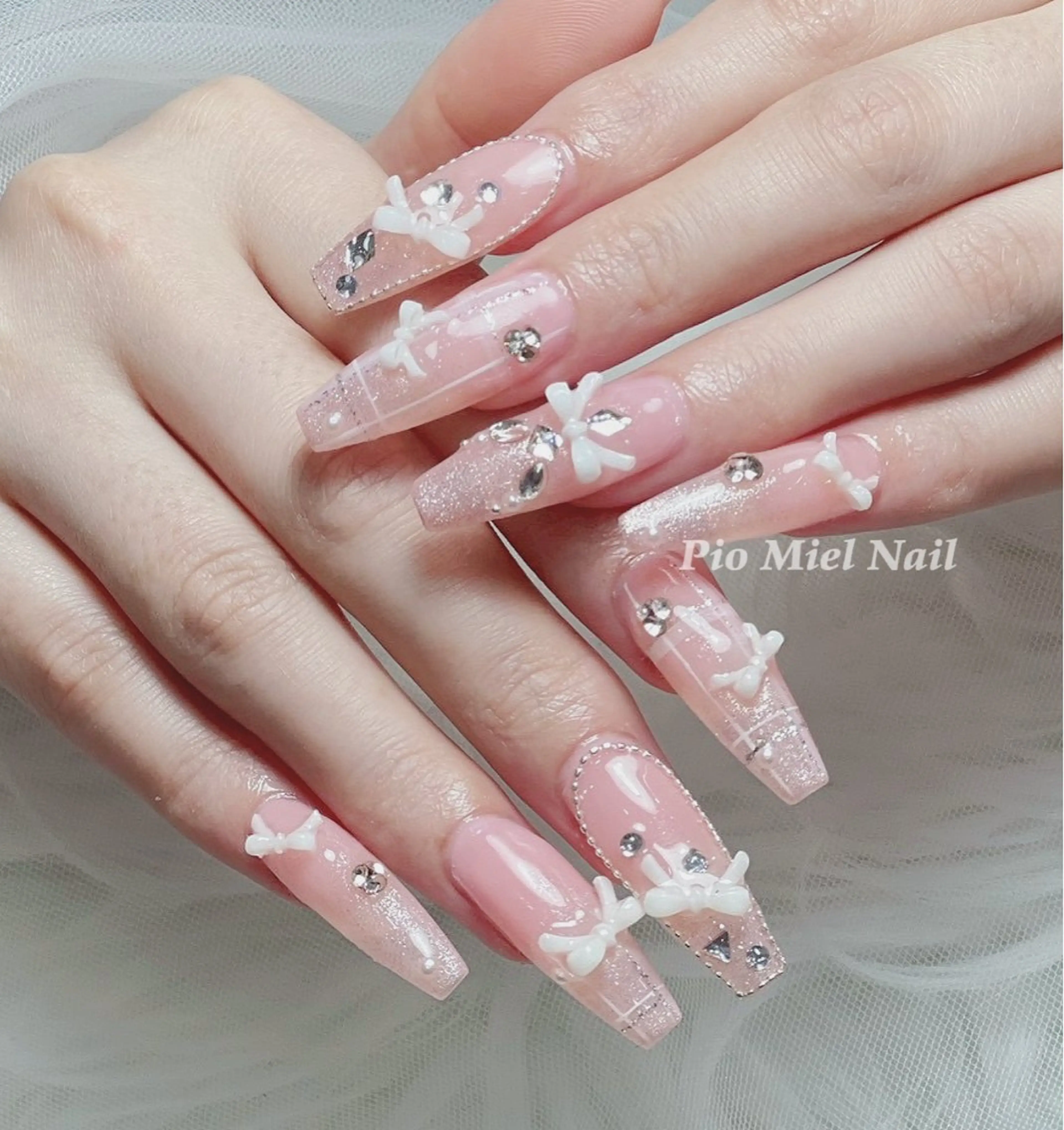 ネイル ハンドネイル Pio Mielのネイルデザイン