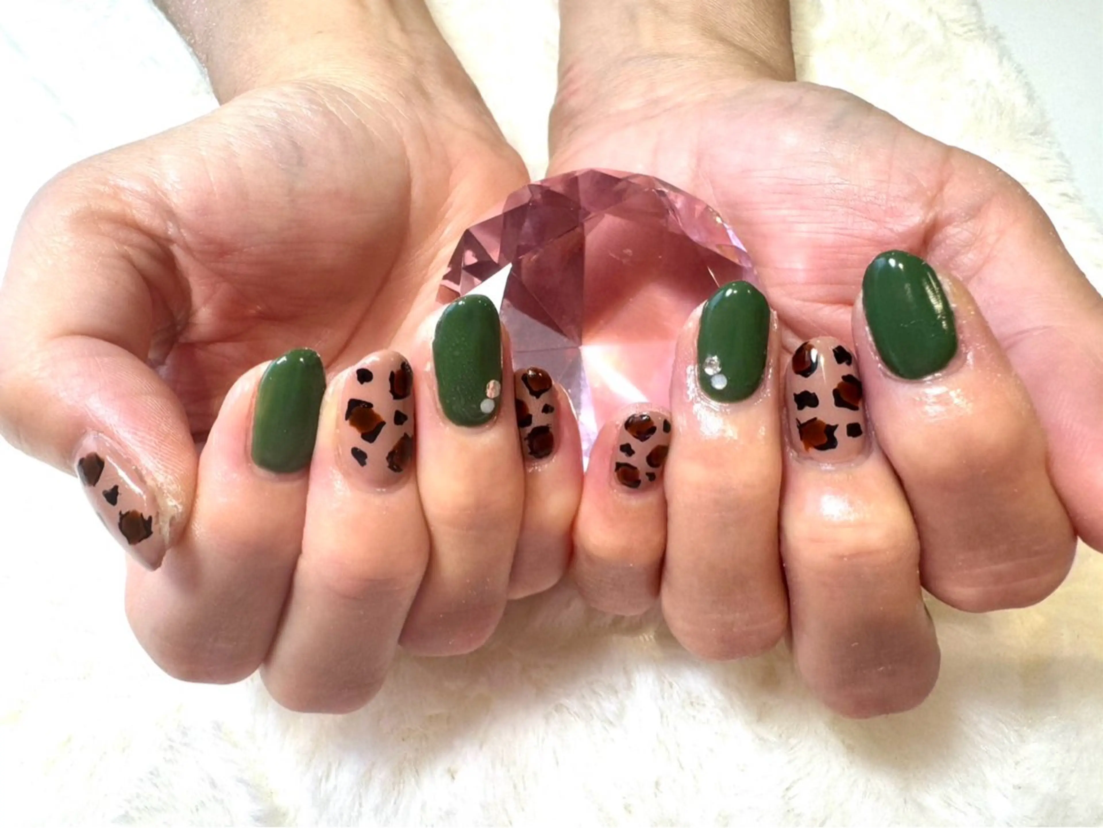 １ヶ月以内の再来💛ྀིハンド【定番デザインネイル】💛ྀིオフ込みの写真