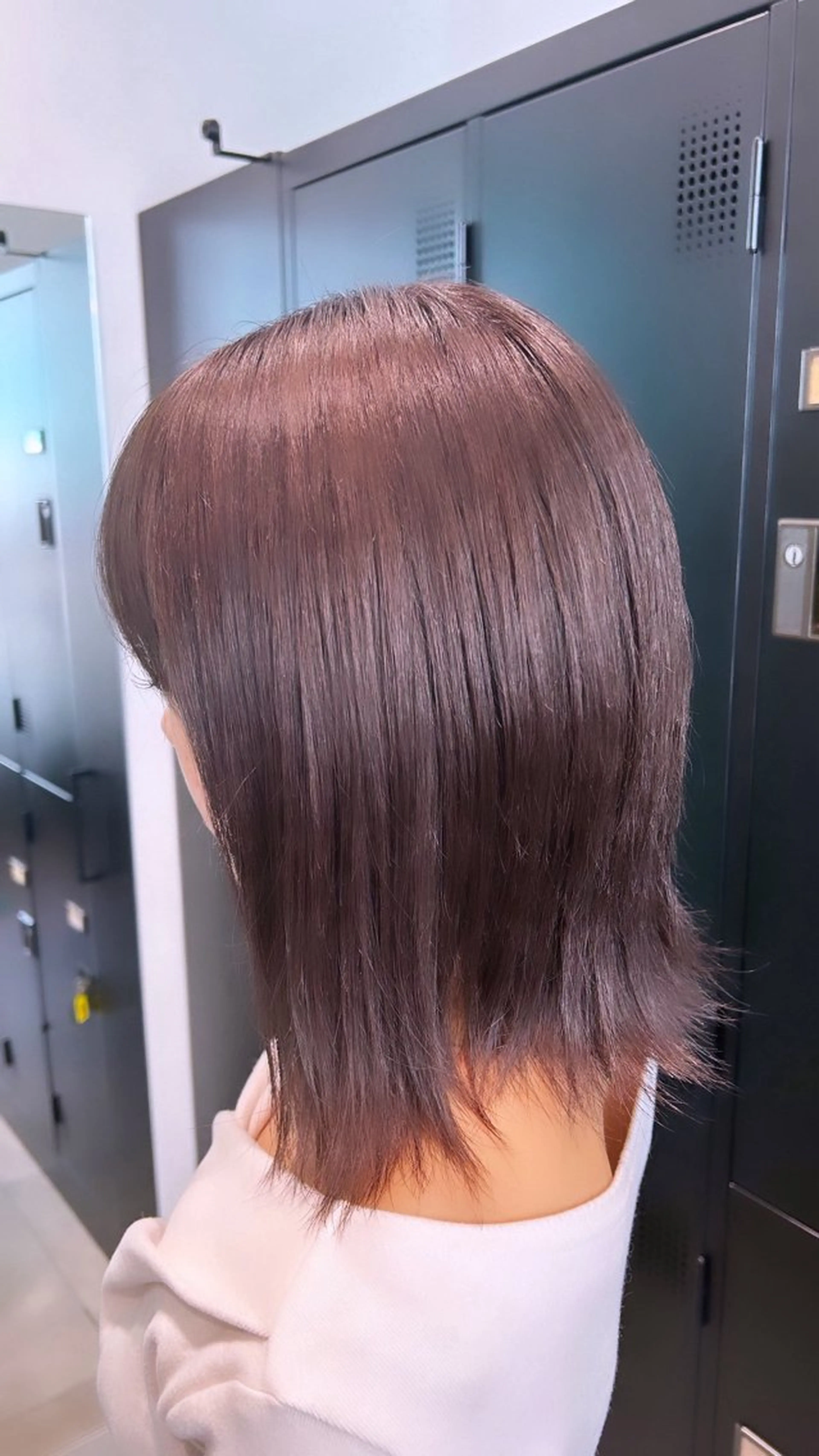 ミディアム カラー ブリーチ 透明感カラー グレージュ メンズ/バレイヤー ジュ/HIKARUのヘアスタイル