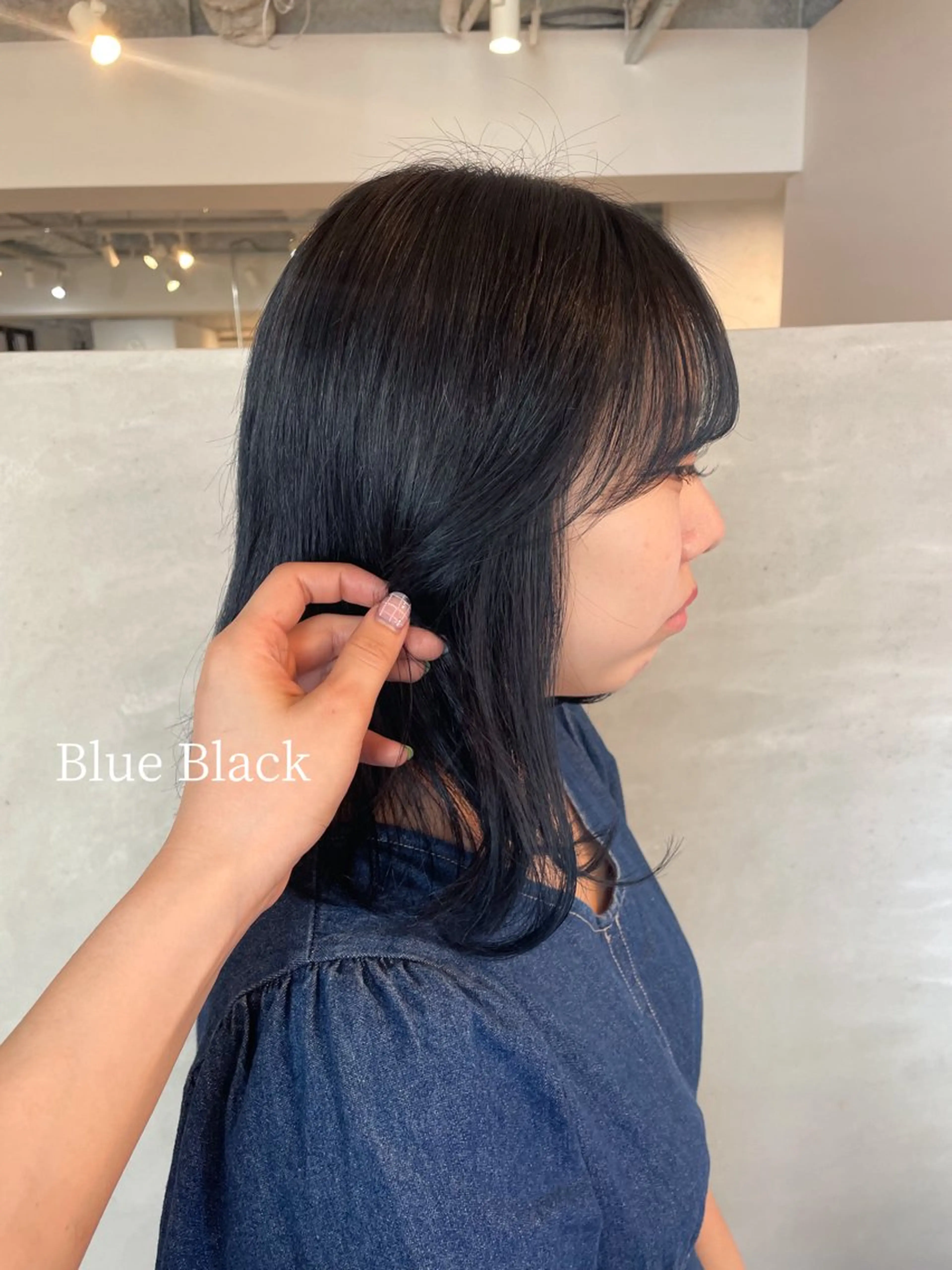 ミディアム カラー DEEokazaki yuiの眉毛・アイブロウイメージ