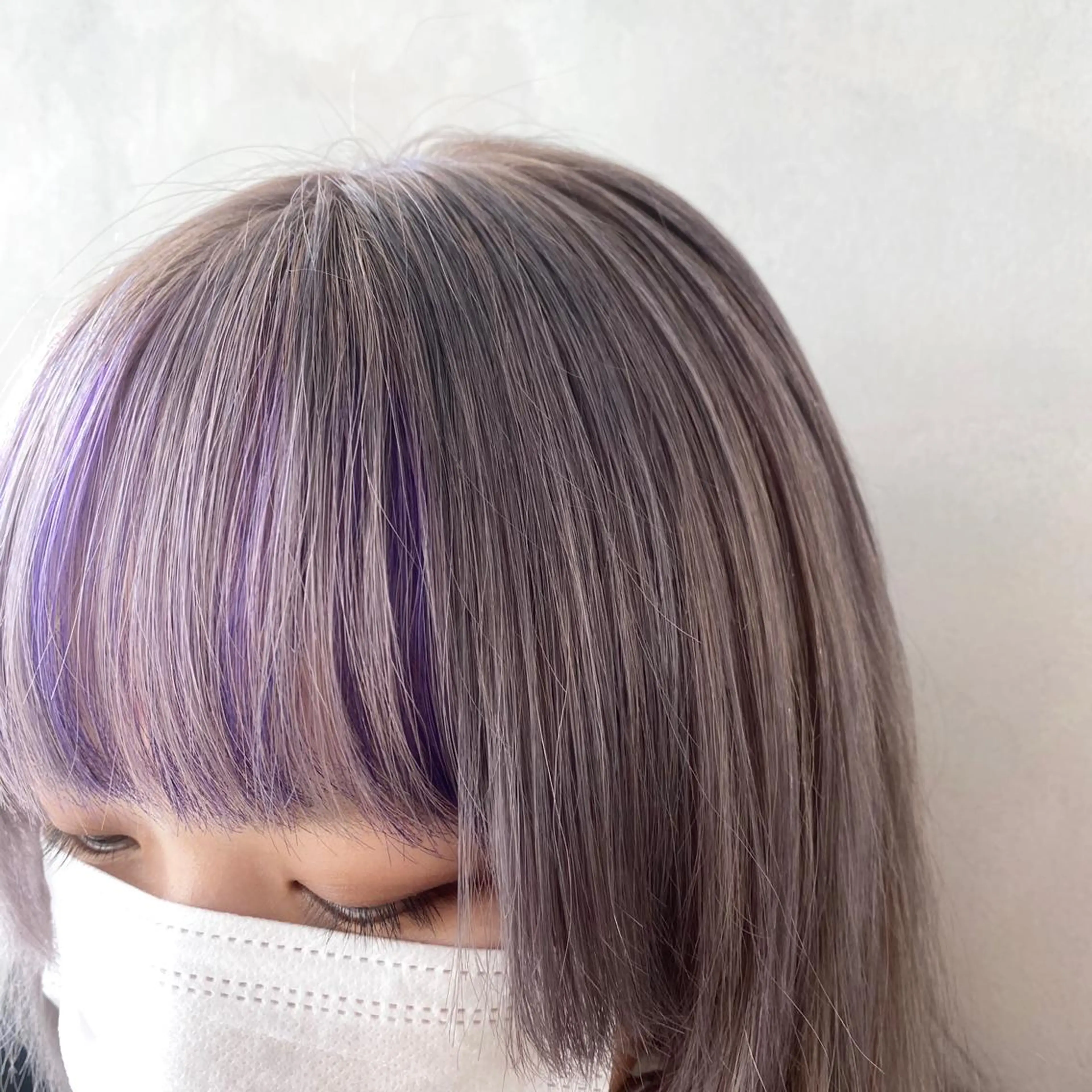 ミディアム カラー 艶ハイトーンブリーチ 🌈小林侑雅のヘアスタイル