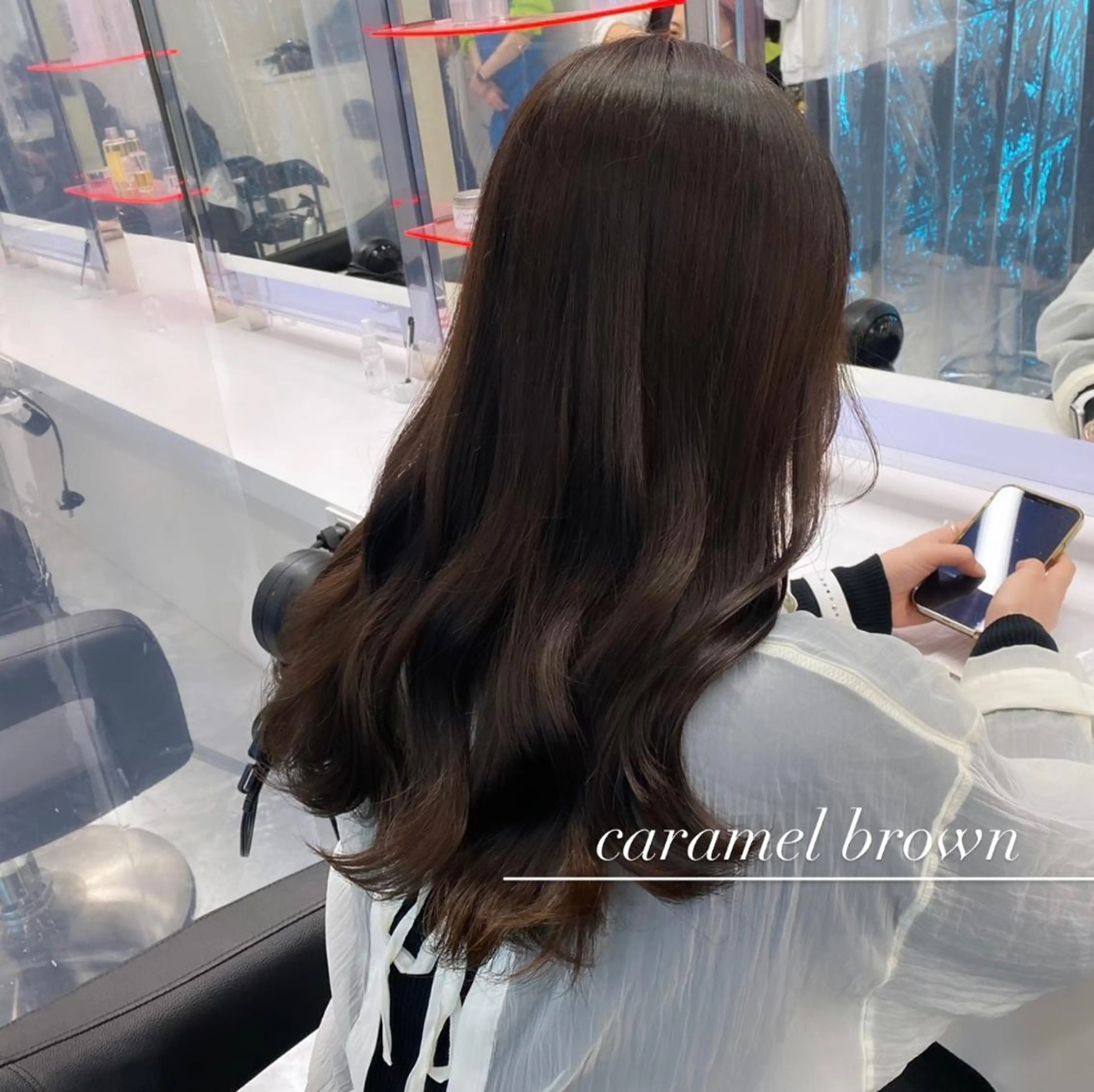 セミロング カラー ヘアアレンジ Ella所属・nana【艶髪】/ レイヤー/縮毛矯正のヘアスタイル