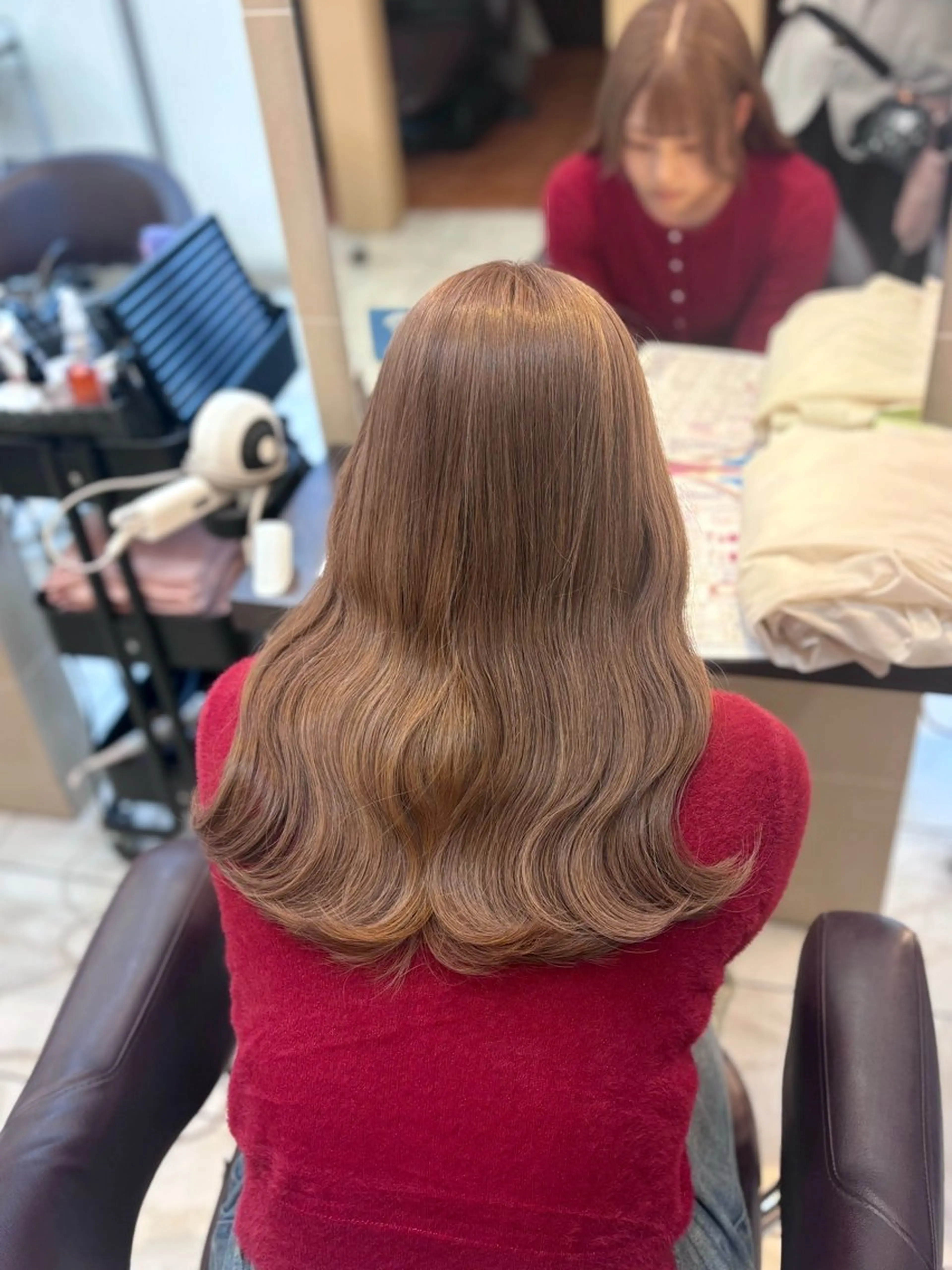 ロング カラー ヘアカラー トリートメント 🎀透明感カラー 🐈ナズナのヘアスタイル