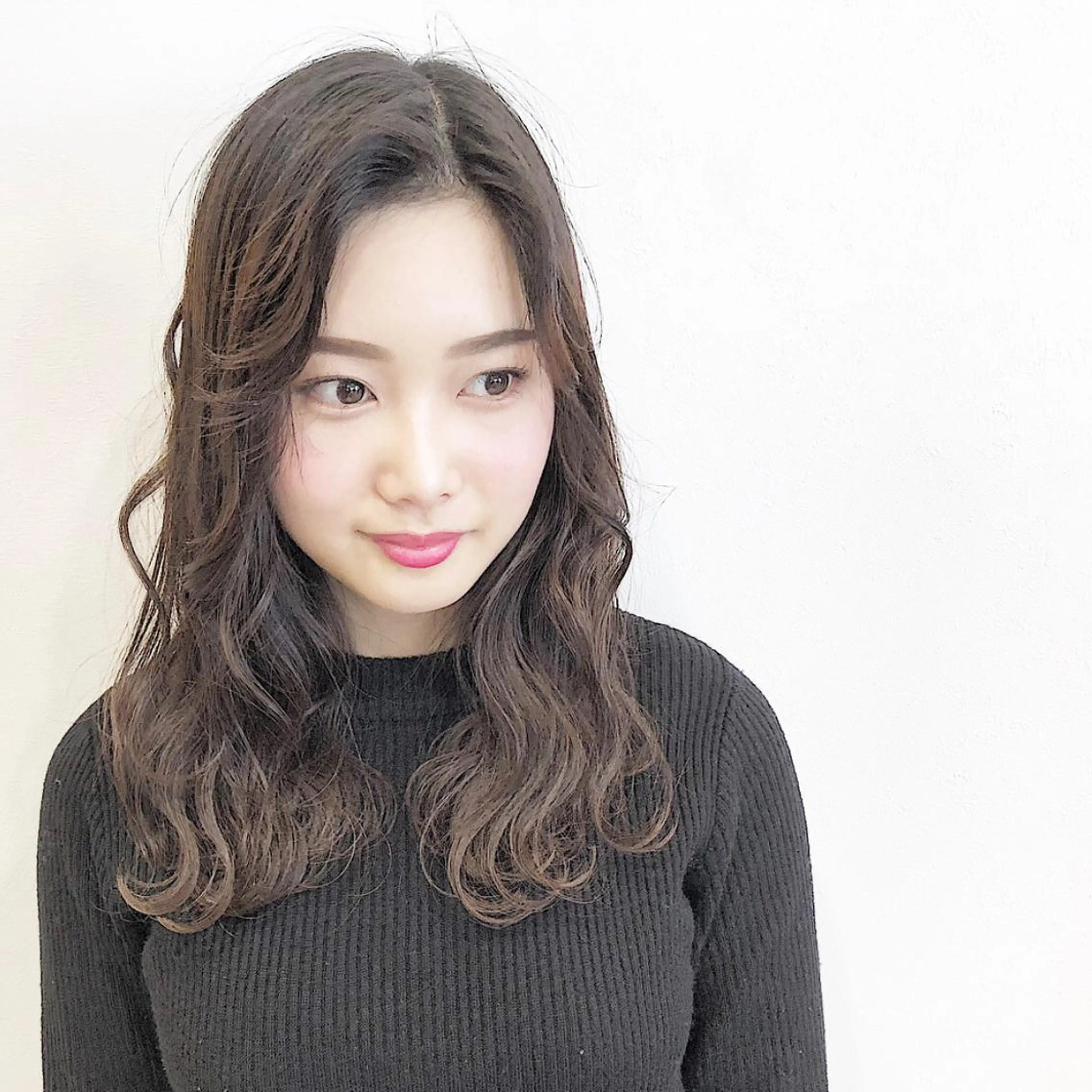 ミディアム カラー モデル募集中✂︎ Happis ハピスのヘアスタイル